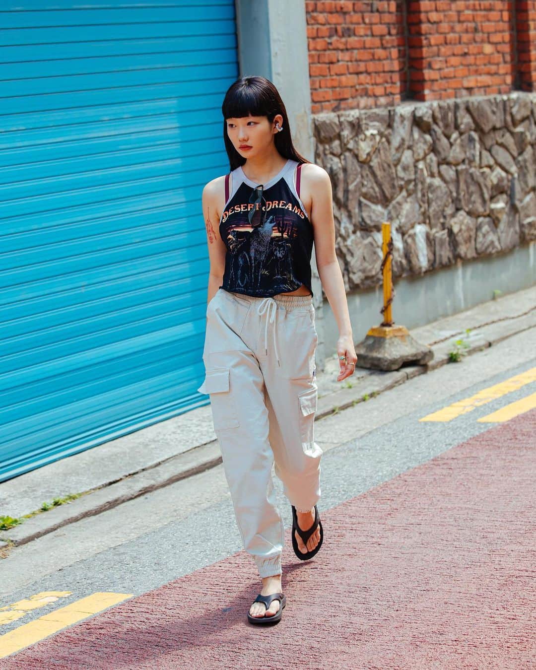 가로수길 , Seoulさんのインスタグラム写真 - (가로수길 , SeoulInstagram)「Street Style 📸 @jaylim1  가로수길 스트리트 스타일」6月28日 12時30分 - jaylim1