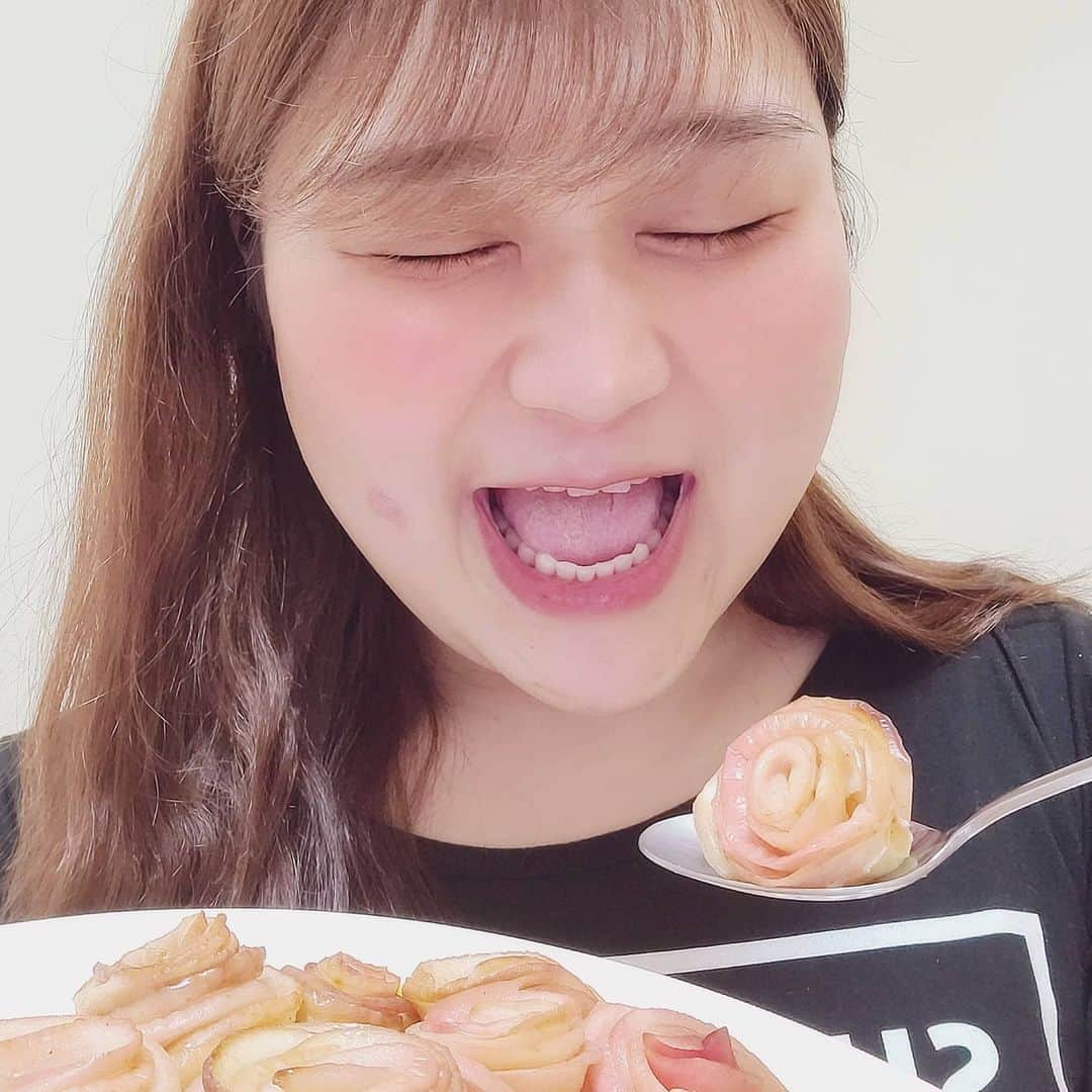 りんごちゃんさんのインスタグラム写真 - (りんごちゃんInstagram)「*ありがとう*  #たくさんの愛に #支えられ  #新しい歳を #むかえることが #できました🙇  #人という字は #人と人とが #支えあって #できている  #3年B組」6月28日 13時12分 - ringochan_0626