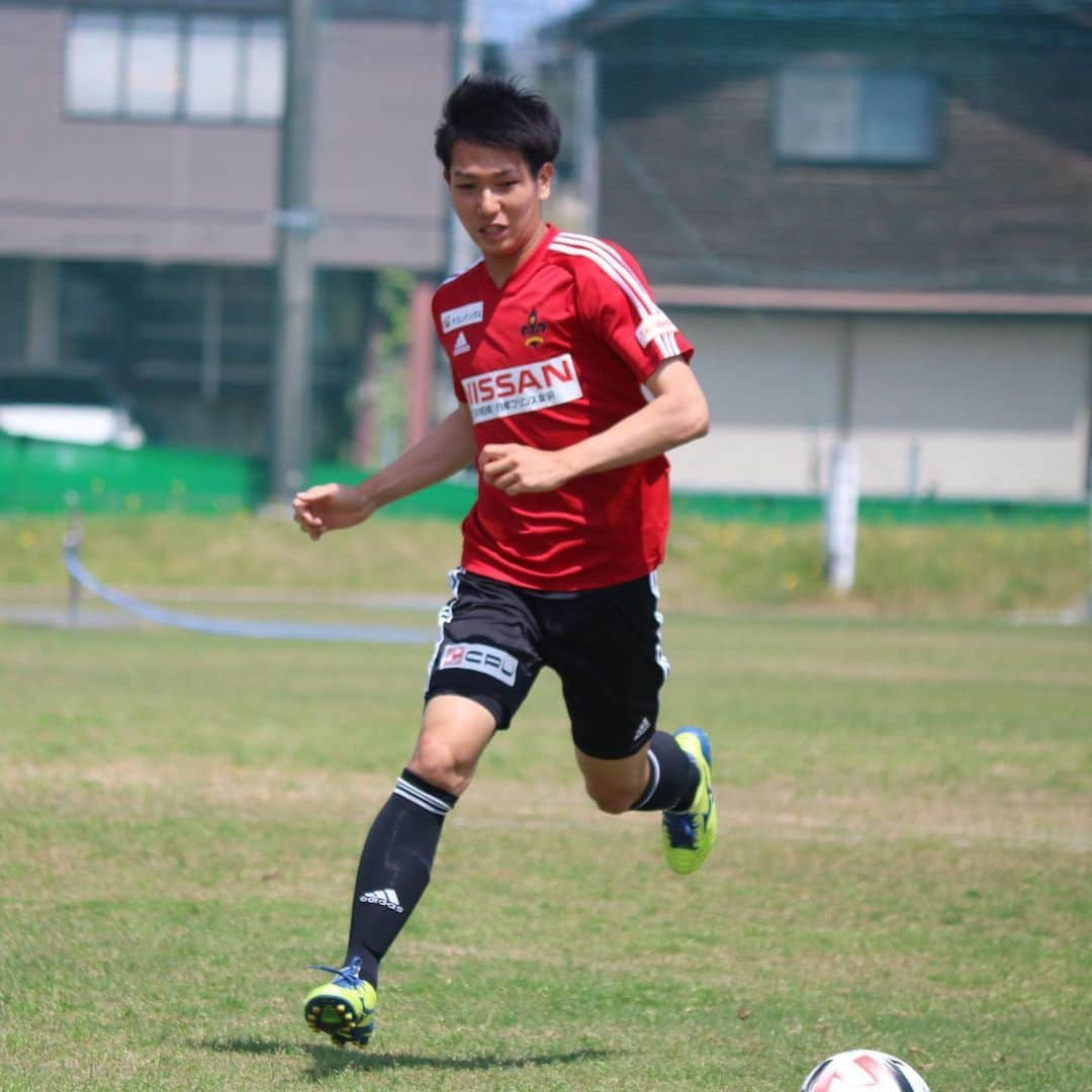 ツエーゲン金沢さんのインスタグラム写真 - (ツエーゲン金沢Instagram)「. 今日の安原🙆‍♀️⚽️ . 今日はまた一段と暑かったですねー💦 コロナウイルスはもちろんのこと、 熱中症などにもお気をつけください😵 . #白井裕人 #石井綾 #上田樹 #廣井友信 #金子昌広 #高安孝幸 #ルカオ .  #zweigen#ツエーゲン#ツエーゲン金沢#ZWEIGEN#KANAZAWA#Kanazawa#石川#金沢#挑戦をこの街の伝統に#ISHIKAWA#Ishikawa#NEXTSTORY#サッカー#soccer#Jリーグ#J2#観戦#スポーツ#sports#WeareZweigen#japan#football」6月4日 21時32分 - zweigen_official