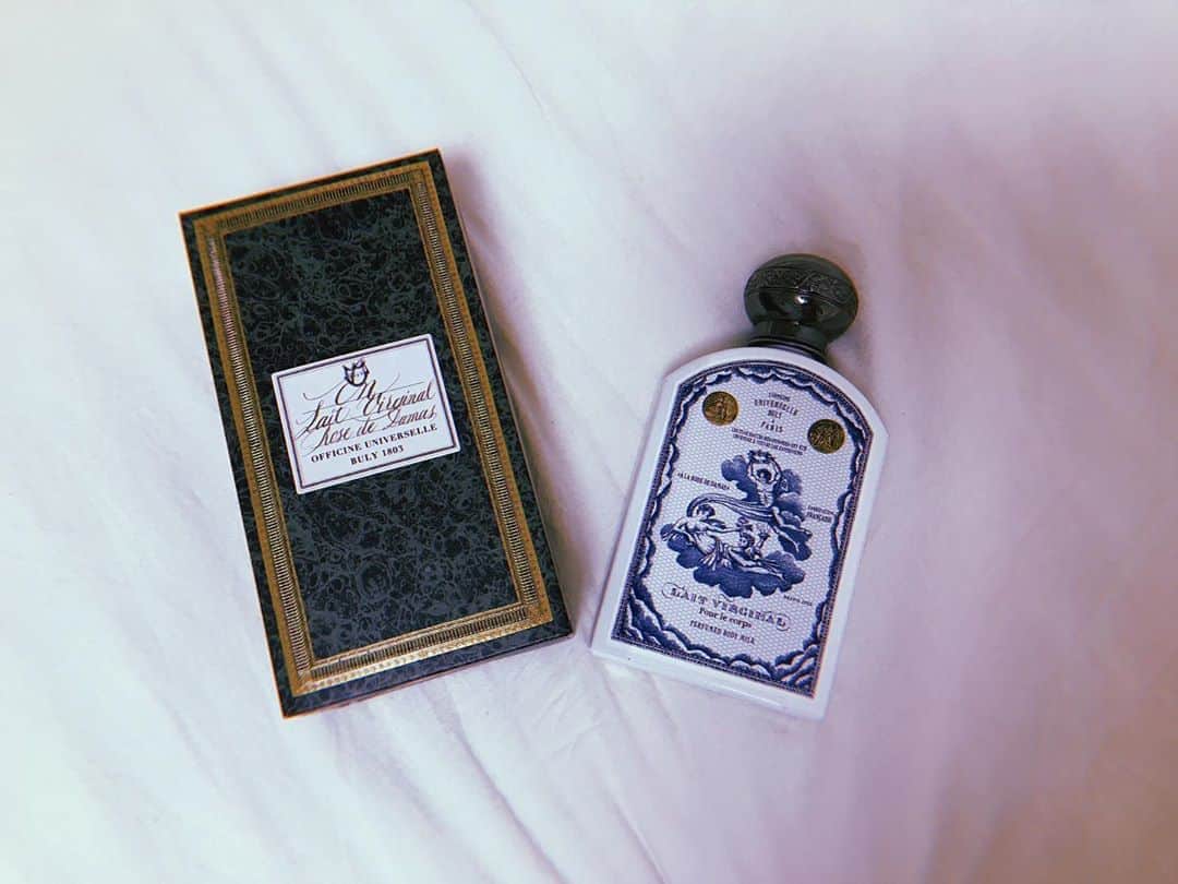 中神円さんのインスタグラム写真 - (中神円Instagram)「香りで選んだけど効果もちゃんとある…！ 肌がすべすべに…！ #ビュリー」6月4日 21時38分 - 1yen2yen3yen