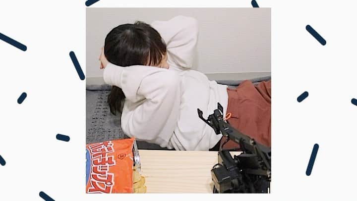 藤原麻里菜のインスタグラム：「I made the machine to stay motivated to lose weight! _ #mudazukuri #無駄づくり　#無用發明　#wastedcreations  _ #uselessmachine #loseweightfast #loseweịght #uarmswiftpro #robotarm #workout #workoutathome」