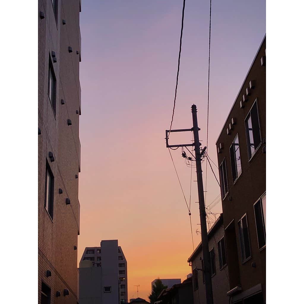 水戸悠夏子さんのインスタグラム写真 - (水戸悠夏子Instagram)「日が長くなりましたね。夏の匂い〜。」6月4日 22時03分 - mitoyukako