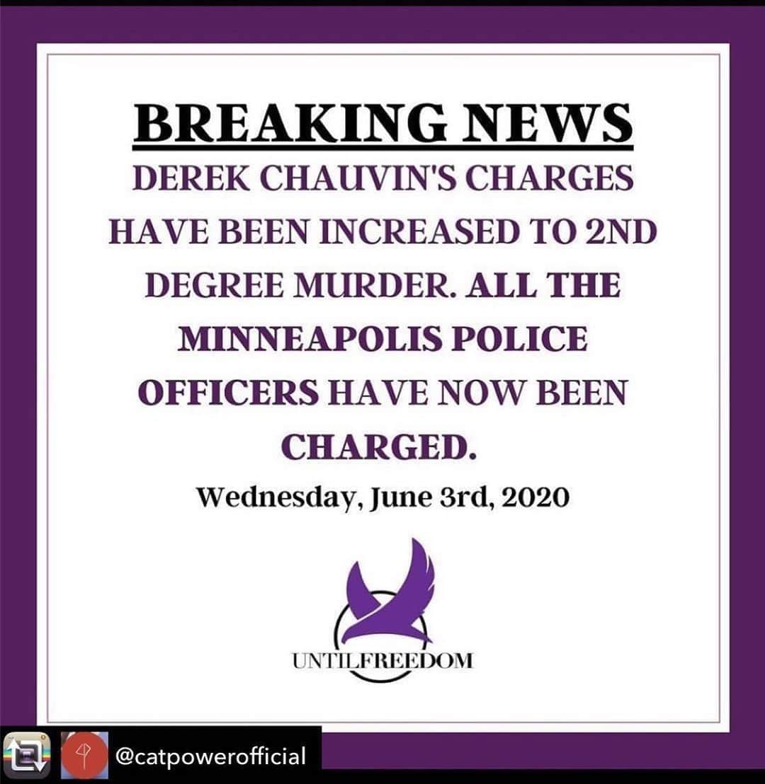 JR・ボーンのインスタグラム：「Repost from @elginnjames • This isn’t enough. They are filing lesser charges against the other three officers. And Chauvin needs to be convicted of FIRST DEGREE MURDER.  But it’s a small step forward. But what does it say that the country had to explode just to have the Minnesota Attorney General do the bare minimum of his job?  Repost from basic from @catpowerofficial - MAJOR UPDATE:⁣⁣⁣⁣ "Civil rights attorney Ben Crump, the legal team, and the family of George Floyd have released the following statement in anticipation of Minnesota Attorney General Keith Ellison’s announcement of the arrest of the other three officers involved in the death of George Floyd and the addition of a felony second-degree murder charge against fired officer Derek Chauvin:⁣ ⁣ 'This is a bittersweet moment for the family of George Floyd. We are deeply gratified that Attorney General Keith Ellison took decisive action in this case, arresting and charging all the officers involved in George Floyd’s death and upgrading the charge against Derek Chauvin to felony second-degree murder. This is a significant step forward on the road to justice, and we are gratified that this important action was brought before George Floyd’s body was laid to rest. That is a source of peace for George’s family in this painful time. Attorney General Ellison has informed the family that his office will continue to investigate and will upgrade the charges to first-degree murder if the evidence supports it. ⁣ ⁣ 'These officers knew they could act with impunity, given the Minneapolis Police Department’s widespread and prolonged pattern and practice of violating people’s constitutional rights. Therefore, we also demand permanent transparent police accountability at all levels and at all times. We are deeply grateful for the outpouring of support by Americans in cities across the country, and we urge them to raise their voices for change in peaceful ways. Our message to them is: Find constructive and positive ways to keep the focus and pressure on. Don’t let up on your demand for change.'"⁣ ⁣ #GeorgeFloyd #SayHisName #JusticeForGeorgeFloyd #JusticeForGeorge #JusticeForFloyd #BlackLivesMatter  #Repost @attorneycrump」