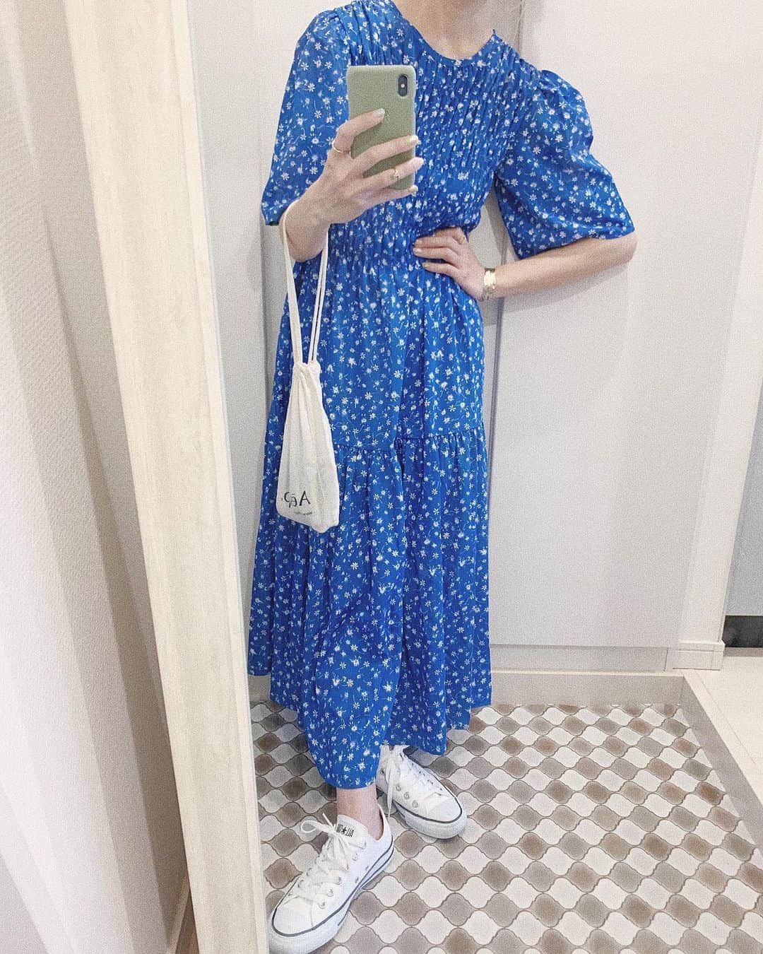 中谷愛のインスタグラム：「今日のふく🦕❤︎❤︎ @trifle_official の。 #ai__code」