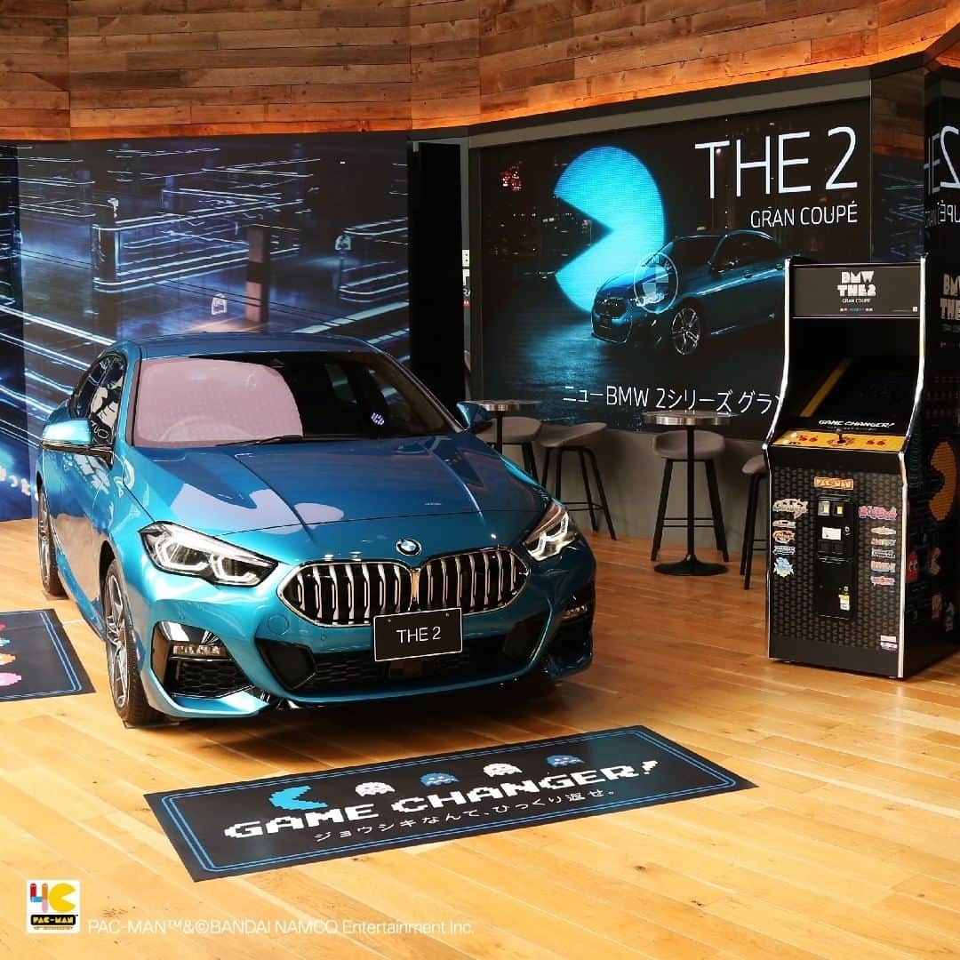 BMW Japanさんのインスタグラム写真 - (BMW JapanInstagram)「デビューしたばかりのBMW 2シリーズ グラン クーペが、クールなパックマンの世界観とともにBMW GROUP TERRACEに登場。 . パックマンの化身として、さまざまな固定観念を痛快に打ち壊していくBMW 2シリーズ グラン クーペのSPECIAL MOVIEのほか、懐かしのパックマン・アーケードゲームもお愉しみいただけます! . 今こそ「これまでのジョウシキ」を、みんなで華麗にひっくり返していきませんか。 . BMWは、お客様、ならびに従業員の健康と安全を配慮し、新型コロナウイルスの感染拡大を防ぐための対策を講じ、皆様のお越しを心よりお待ちしております。 . . #THE2 #BMW #BMWJapan #駆けぬける歓び」6月4日 17時00分 - bmwjapan