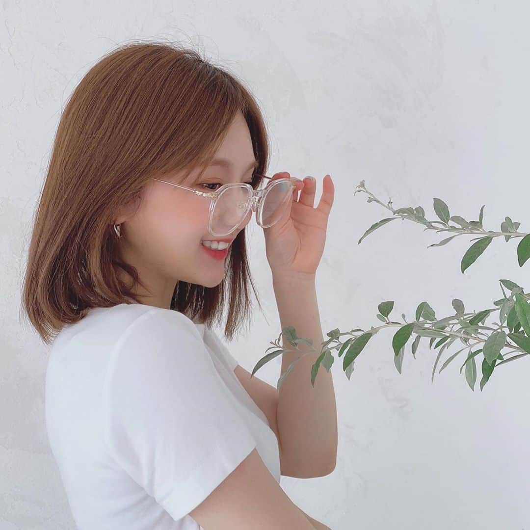 のインスタグラム：「🌷💚 ㅤㅤㅤㅤㅤㅤㅤㅤㅤㅤㅤㅤㅤ あたたかくて幸せな気分💓 そして今日はオンマアボジと 会えるからさらに幸せや🥰🥰🥰 ㅤㅤㅤㅤㅤㅤㅤㅤㅤㅤㅤㅤㅤ #daily #feeyong #데일리 #희영 #ひよん」