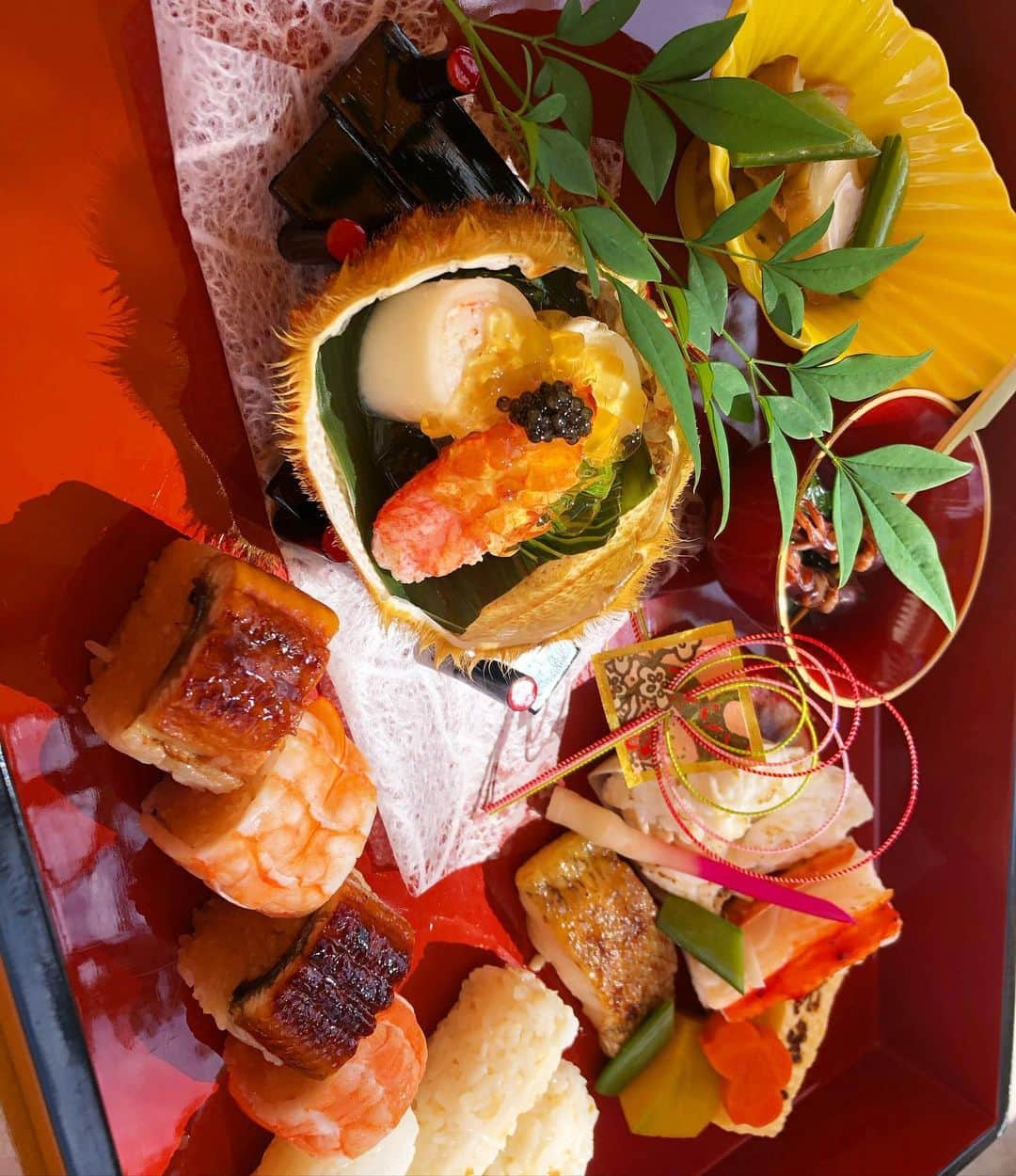 寿司居酒屋 番屋さんのインスタグラム写真 - (寿司居酒屋 番屋Instagram)「#sushi  #foodpic  #instafood #japanesecuisine #ginza  #tokyo #kappou #kitaohji  #omakasebkk #KitaohjiGinzaThailand  #omakasesushi #omakasebangkok  #omakasecourse  #foodstagram  #割烹 #yummy #gourmetfood  #東京グルメ #shefstalk #instatokyo #instagood #instapic  #bangkoksushi #sushibangkok」6月4日 17時39分 - junjimaeno1