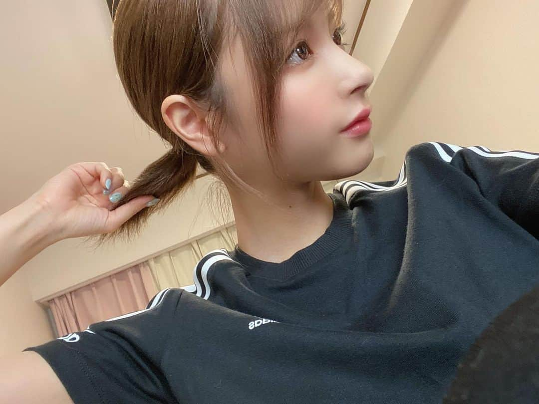 桃乃木かなさんのインスタグラム写真 - (桃乃木かなInstagram)「1本」6月4日 20時19分 - kana_momonogi