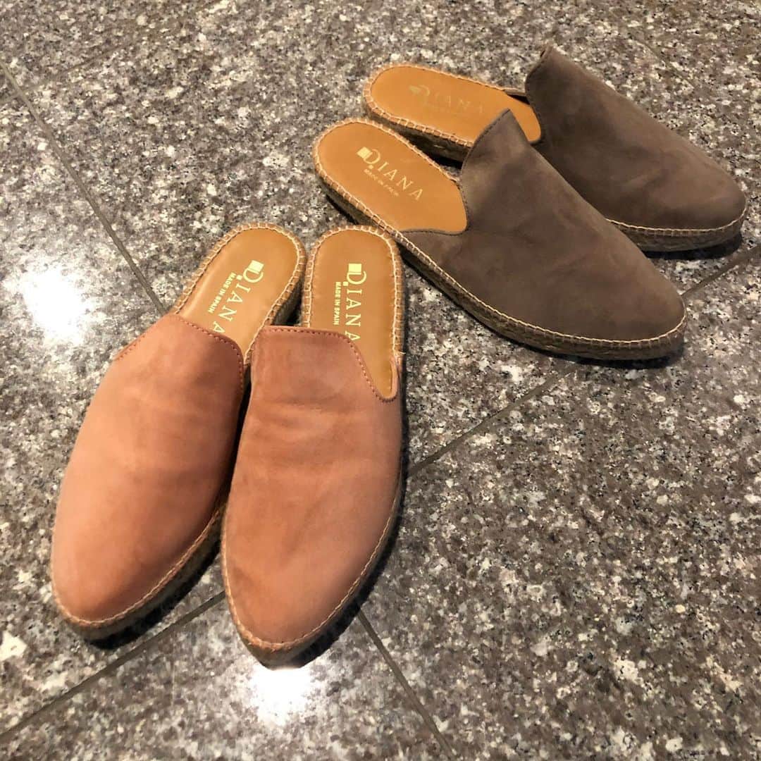 川田裕美さんのインスタグラム写真 - (川田裕美Instagram)「新しい靴買いました✨😊 かがまなくても履ける🎵  #dianashoes」6月4日 20時44分 - hiromikawata163