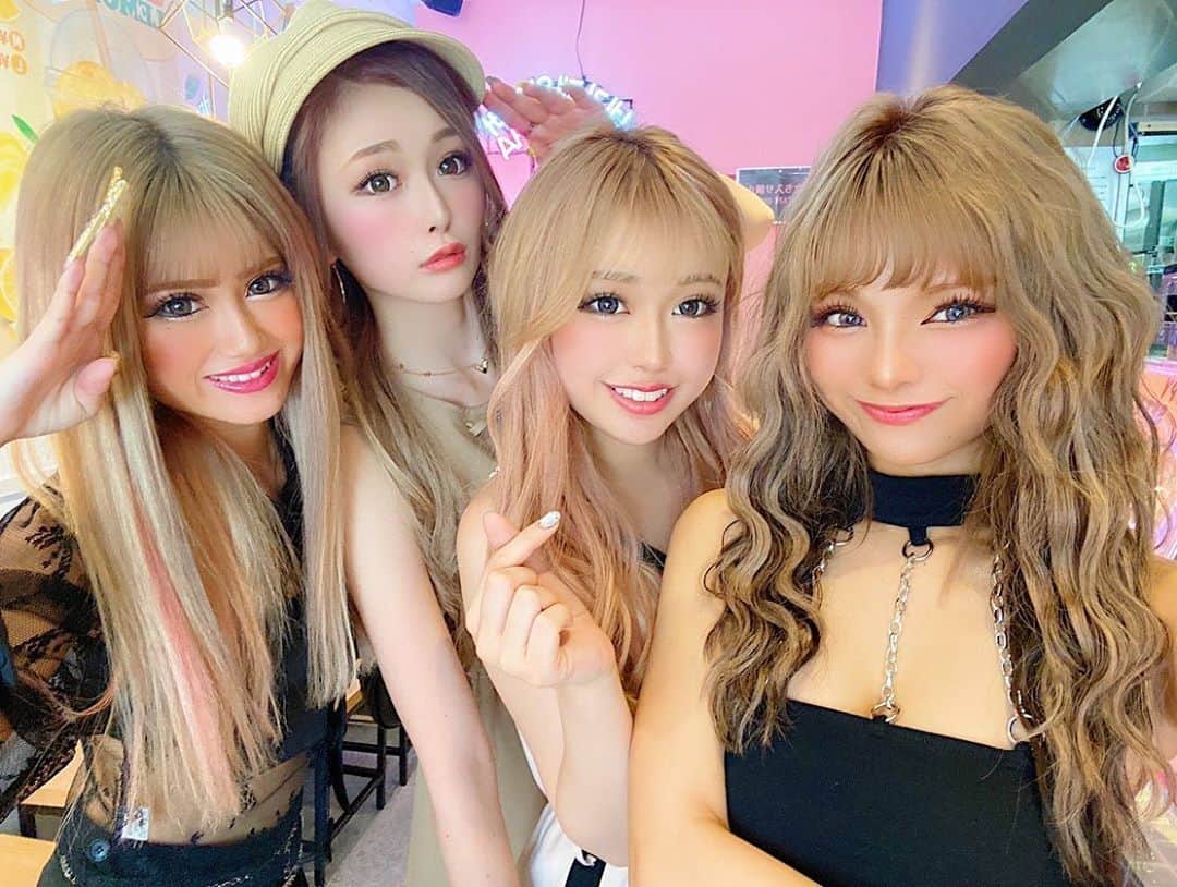 小田愛実（まぁみ）さんのインスタグラム写真 - (小田愛実（まぁみ）Instagram)「eggな日でした🤍💛🧡﻿ ﻿ 色々頑張ったので﻿ YouTubeお楽しみにねっっ﻿ ﻿ #egg #撮影 #ギャル #いいね」6月4日 20時38分 - maaaami79