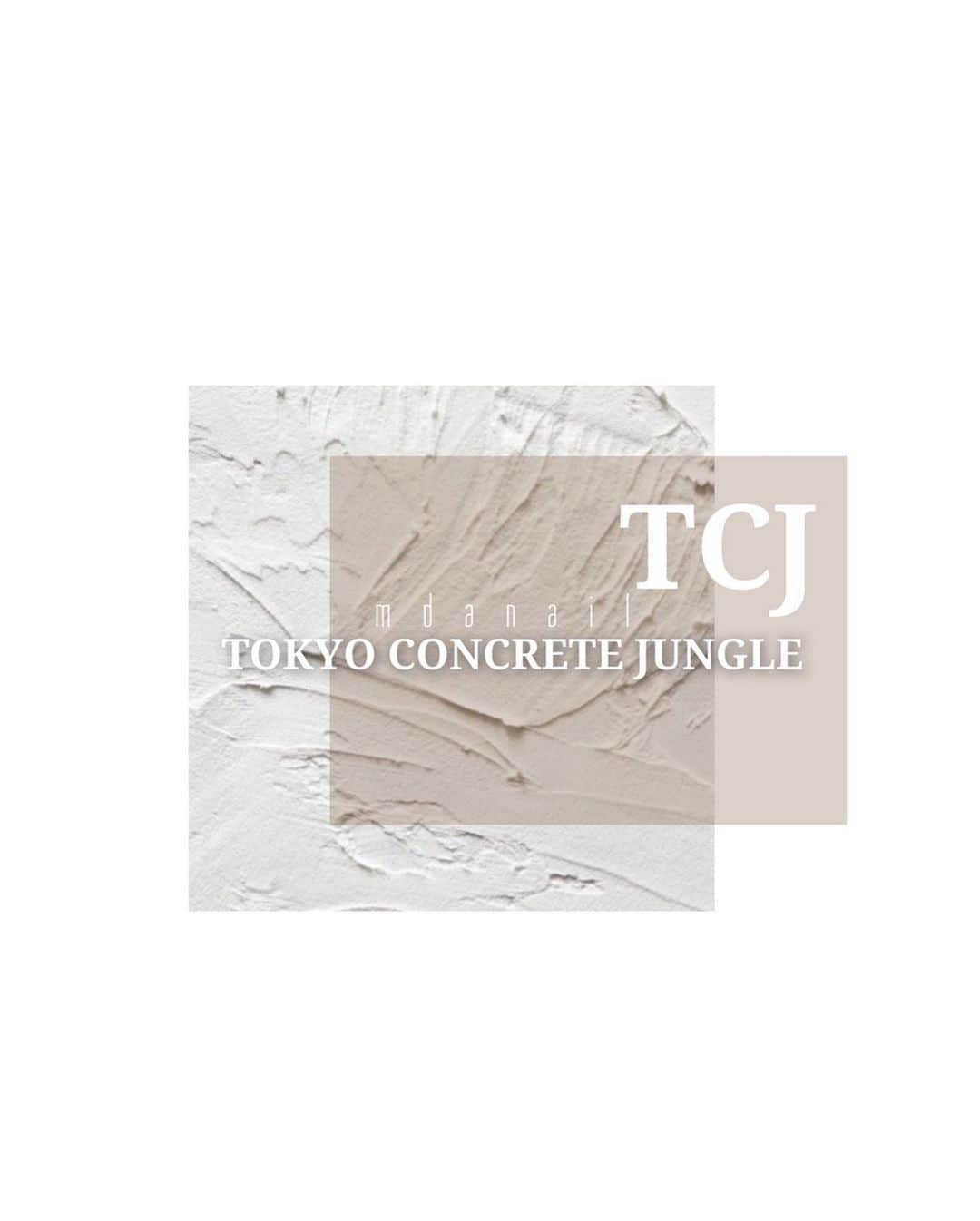 Mayu Ogawaさんのインスタグラム写真 - (Mayu OgawaInstagram)「TOKYO CONCRETE JUNGLE﻿ @m_d_a × self collection ﻿ ﻿ 東京生まれ東京育ちの私の価値観﻿ トーキョーコンクリートジャングル﻿ ﻿ 【matte collection③】﻿ アスファルト﻿ コンクリート﻿ 無機質﻿ 無感情﻿  冷静 鋭角 ﻿ 哲学﻿ 都会的﻿ クールな私﻿ ・﻿ ・﻿ ﻿ #newcollection #mdanail #mdamayu ﻿ #tokyo #concretejungle ﻿ #japanesenails #nails #gelnails﻿ #東京生まれ東京育ち ﻿ #私の価値観 #私の景色﻿ #都会のスパイス ﻿ #コンクリートジャングル﻿ #ネイル #ネイルデザイン #ジェルネイル﻿ #銀座ネイルサロン ﻿ #東京ネイルサロン﻿ #天然石ネイル疲れ 笑﻿ #ちょっと気分転向ネイル」6月4日 23時45分 - m_d_a