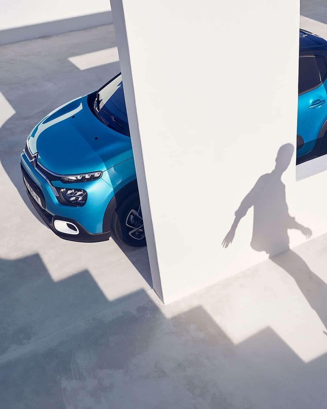 Citroënのインスタグラム：「Red, white or blue. Choose the colour you love for your New Citroën C3. #NewCitroënC3 #97CustomizationCombinations #Customisation #CitroënAdvancedComfort #Citroën #CitroënC3 #Personalised #Colour #Newcar #Urban #Lifestyle #Design #Fashion #Comfort #Instacar #Carsofinstagram #Auto #Vehicle #Car  #Ride #Adventures」