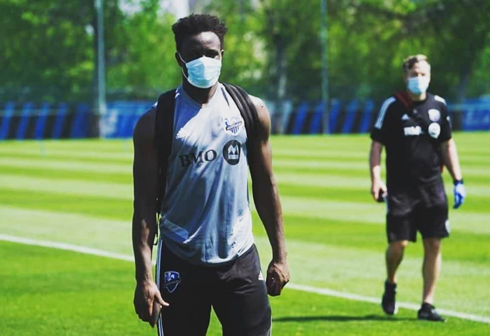 ビクター・ワニアマさんのインスタグラム写真 - (ビクター・ワニアマInstagram)「It feels good to be back at it ⚽️」6月5日 1時56分 - victorwanyama