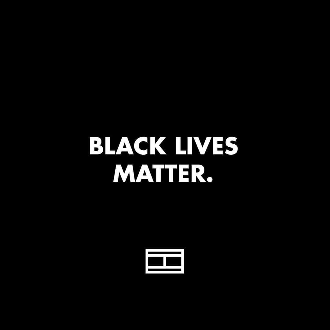 Tommy Hilfigerさんのインスタグラム写真 - (Tommy HilfigerInstagram)「We stand against racism in solidarity with the black community.⁣ ⁣ We want to share the immediate actions we are taking, as early steps. We don’t have all the answers right now, and there is much more to come on this journey.⁣ ⁣ Together with our parent company, we are donating $100,000 each to The NAACP Legal Defense and Education Fund (@naacp_ldf), and the National Urban League (@naturbanleague), as well as matching employee contributions.⁣ ⁣ To our Tommy family around the world, we invite you to observe 8 minutes and 46 seconds of silence today at 2 pm ET / 1 pm CT during the George Floyd memorial services. ⁣ ⁣ To our Black associates, we will do our best to listen, understand, and learn from each of your experiences — we stand with you. We are committing to amplify the voices of our Black associates and the Black community, and to further educate ourselves around racism and bias.⁣ ⁣ As we continue this journey, we pledge that we will be open and honest in sharing the progress we make. Stand up and speak out with us. ❤️」6月5日 2時22分 - tommyhilfiger