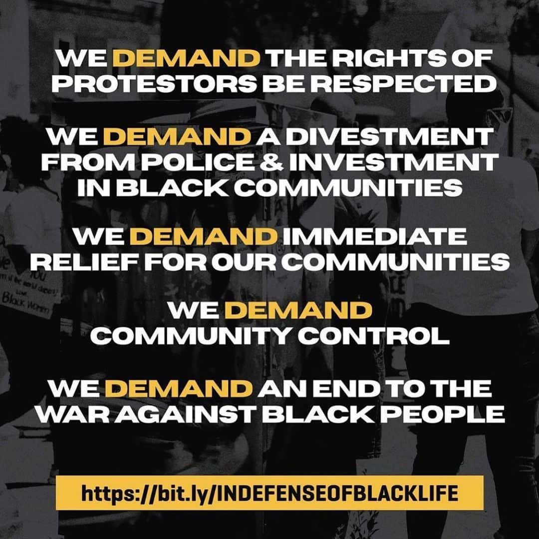 エマニュエル・シュリーキーさんのインスタグラム写真 - (エマニュエル・シュリーキーInstagram)「Click the link in my bio to sign and learn more about #defundthepolice movement 🙏🏽 #Repost @kendrick38 with @make_repost ・・・ I signed on to #DefendBlackLives and to push to #DefundThePolice. Join our 5 days of action with @mvmnt4blklives 📣 ENOUGH IS ENOUGH: we must demand an end to the war against Black people. Join the Week of Action: 5 days of on-the-ground and online actions to #DefendBlackLife. bit.ly/INDEFENSEOFBLACKLIFE People across the country are taking to the streets, flooding social media, calling local officials and demanding justice for those who have been killed by vigilantes and the police. Now is the time to join them to make concrete demands for a future where Black lives not only matter, but can thrive.」6月5日 2時50分 - echriqui