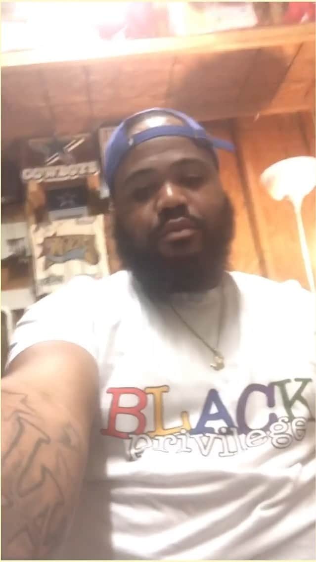 ファボラスのインスタグラム：「Hip Hop has always been a place to express yourself.. Salute to everyone using music to release their thoughts, feelings, & art at this time to stand for a end to Police Brutality & Systematic Racism ✊🏾」