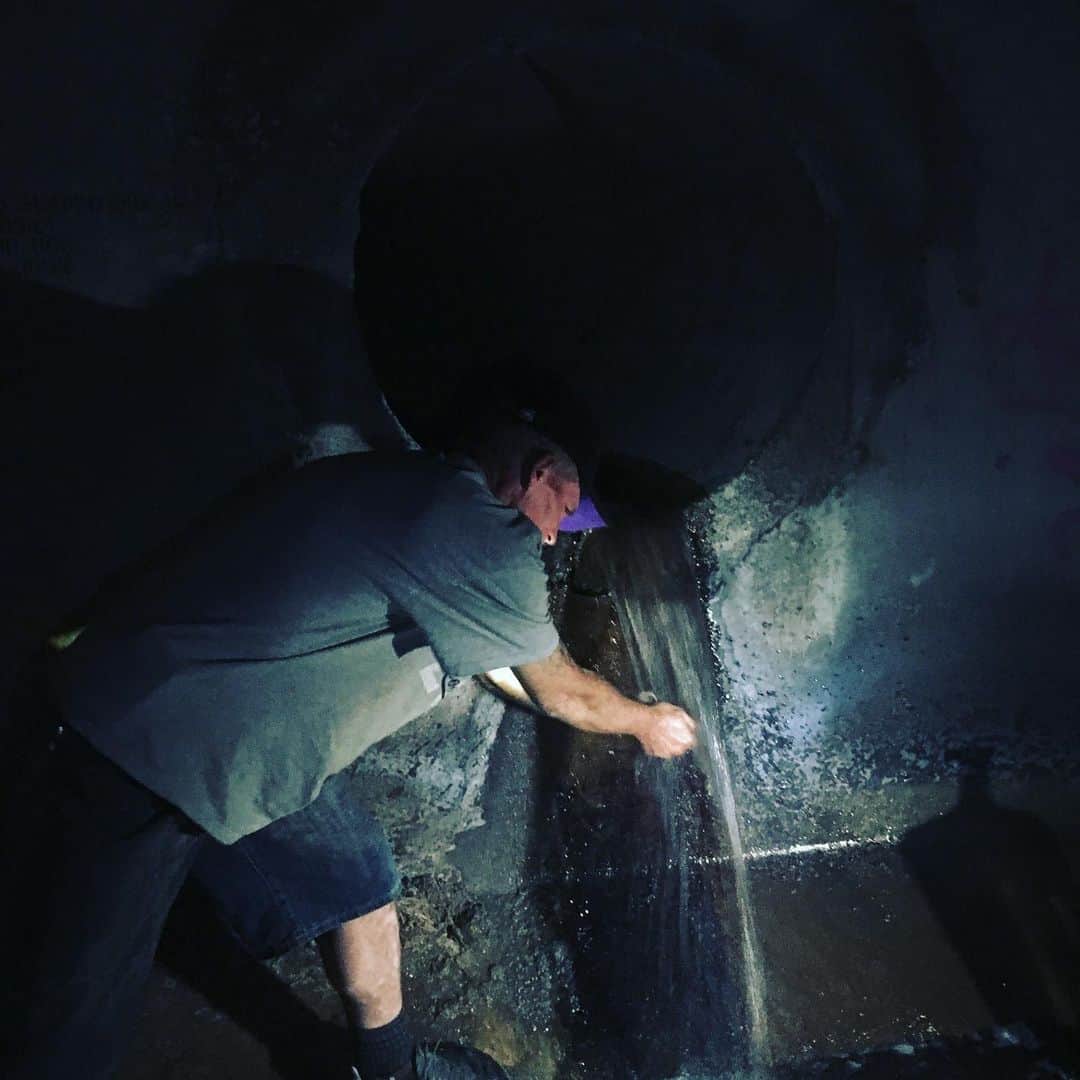 丸山ゴンザレスのインスタグラム：「どうでもいい旅の思い出。手洗いは大切です。  #urbanexploration #travel #lasvegas  #underground」