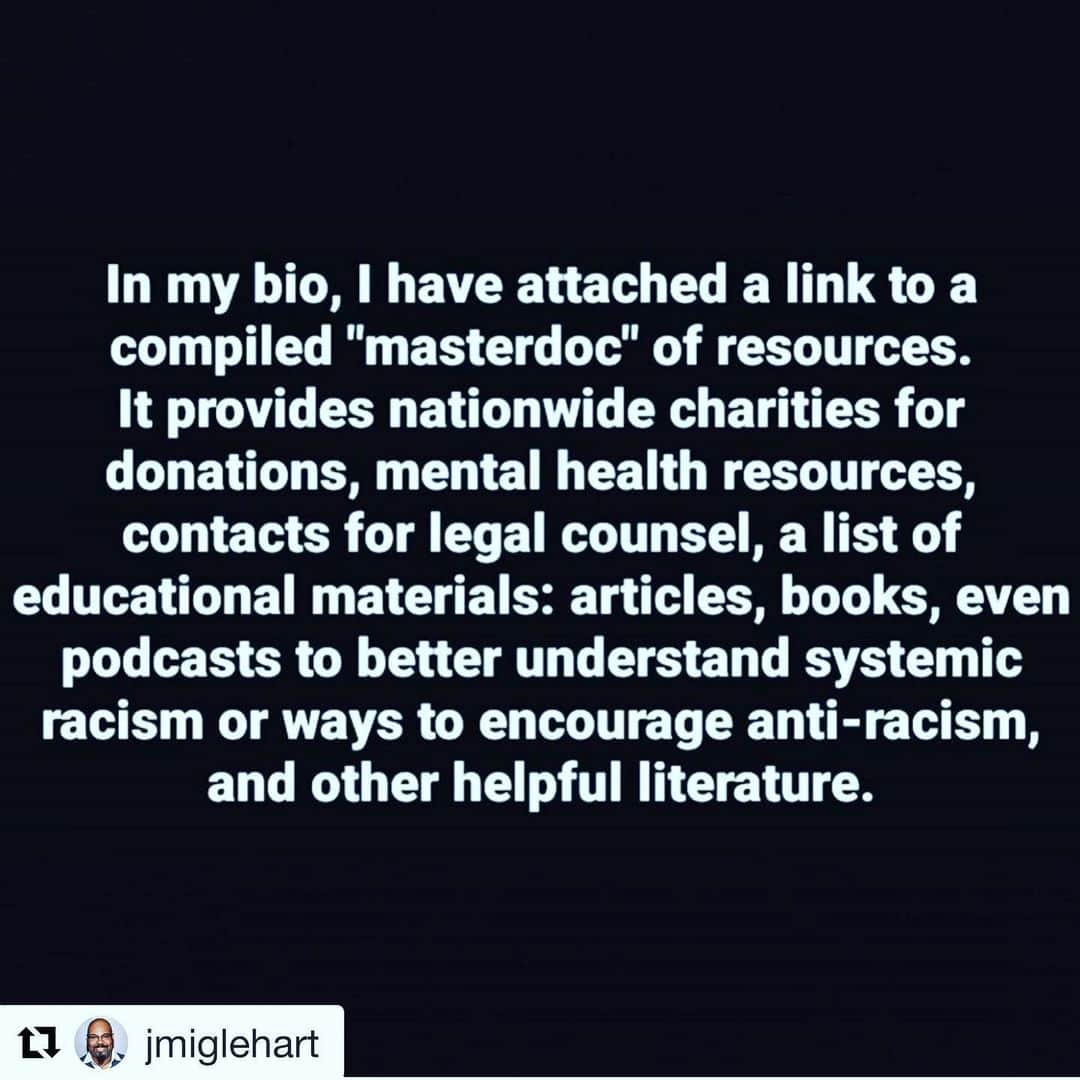 スコット・ウェインガーさんのインスタグラム写真 - (スコット・ウェインガーInstagram)「Thanks @jmiglehart for sharing. Please see my bio for link. #blacklivesmatter」6月5日 4時17分 - scottweinger