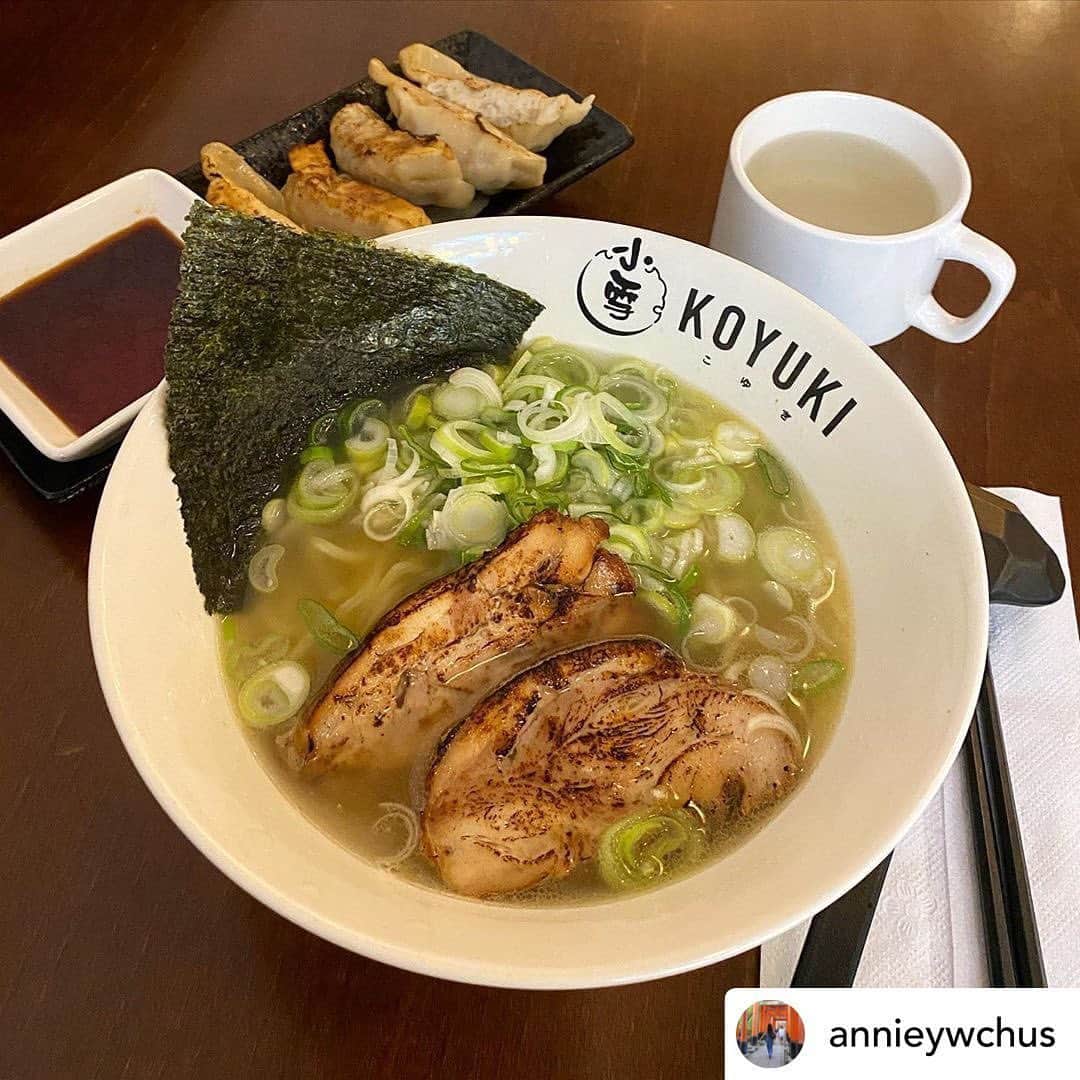 Koyukiさんのインスタグラム写真 - (KoyukiInstagram)「Posted @withregram • @annieywchus Delicious Tori Shio Ramen from @koyukiramen 🍜😋 . 📸: @annieywchus . #firstvisit #koyukisappororamen #jervis #vancouver #yvreats #vanfoodie #delicious #meat #chashu #and #soup #yum #annieywcsphotography #gyoza #dinner #foodielife #downtownvancouver #wednesdayvibes #canada #tea」6月5日 4時40分 - koyukikitchen