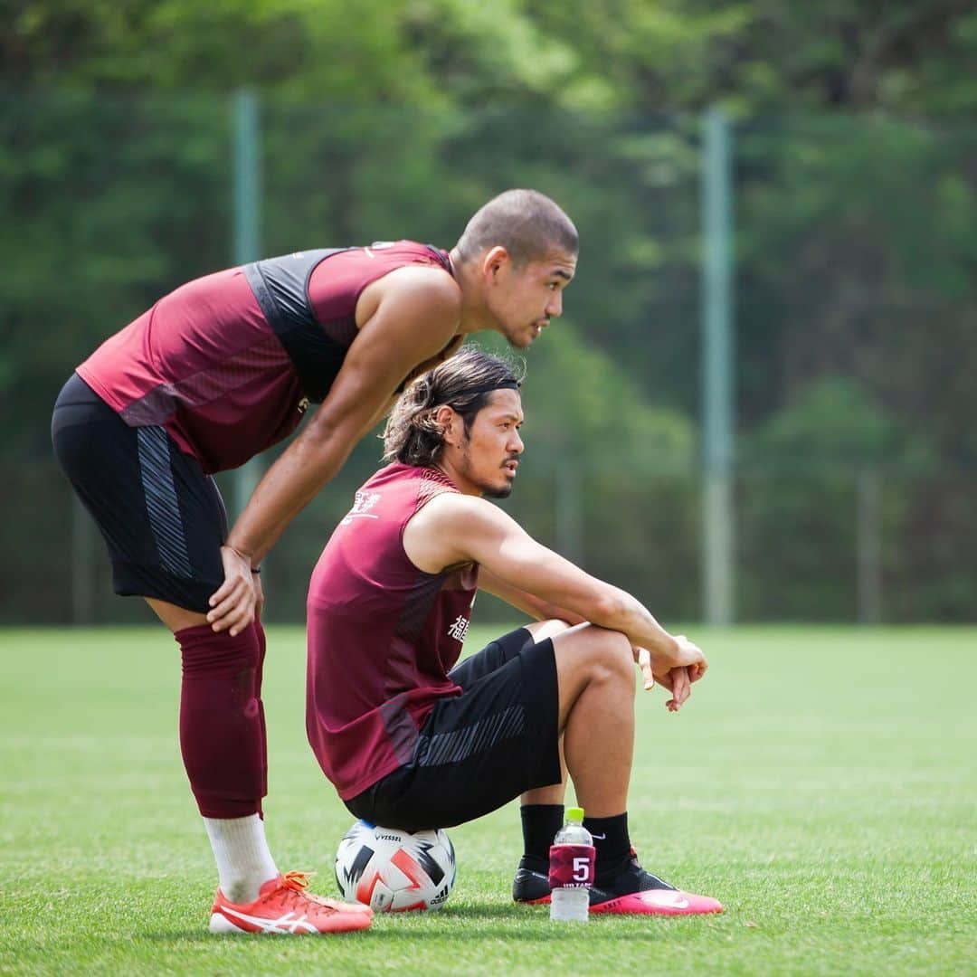 ヴィッセル神戸さんのインスタグラム写真 - (ヴィッセル神戸Instagram)「全てはリーグ再開に向けて！💪🏼 Working hard towards the league restart! 💪🏼 .  #vissel #visselkobe #ヴィッセル #ヴィッセル神戸 #Kobe #神戸 #WeAreKobe #KobeForeverForward #一致団結 #JLeague #Jリーグ」6月5日 16時29分 - visselkobe