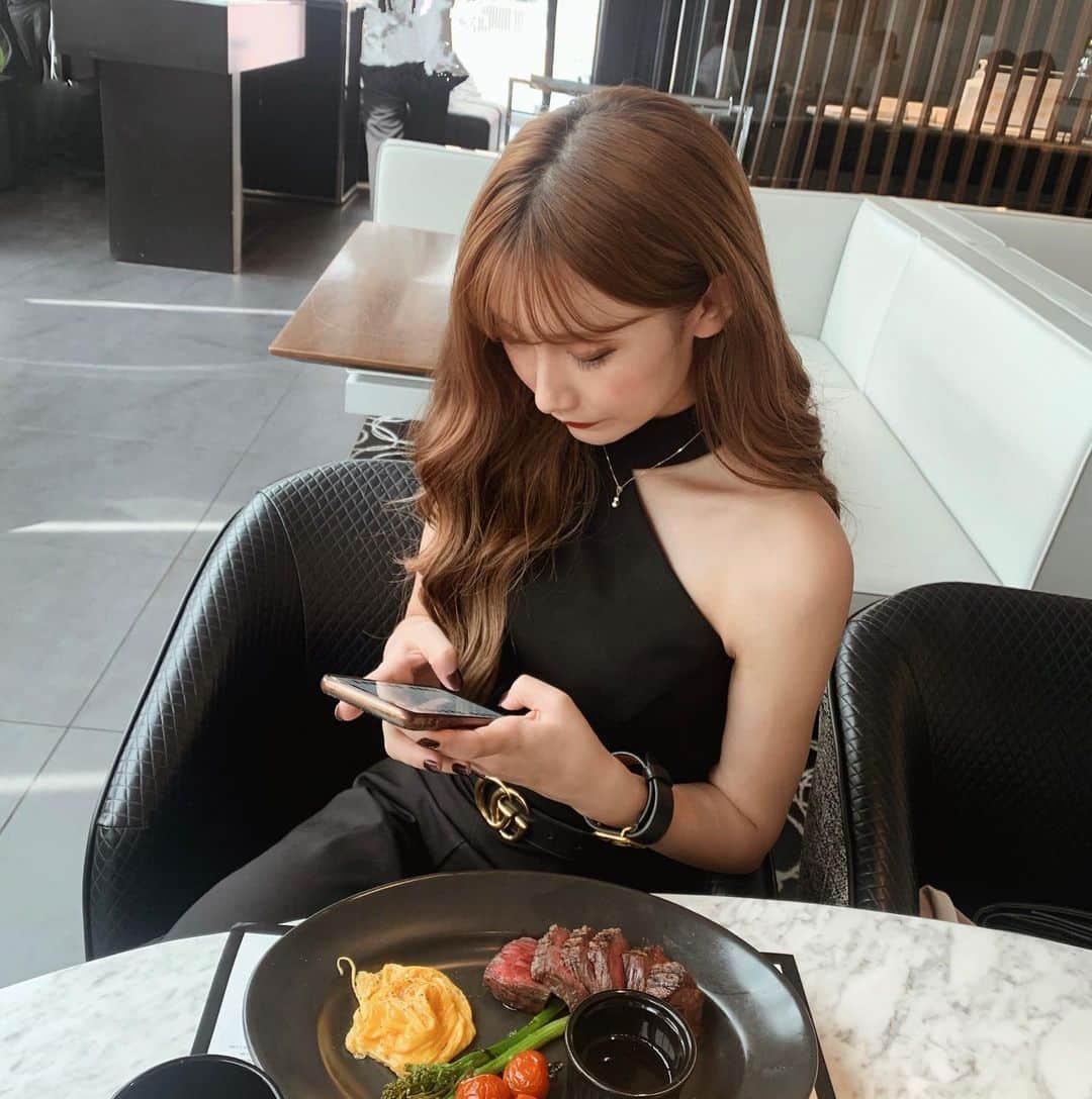 moeのグルメインスタ