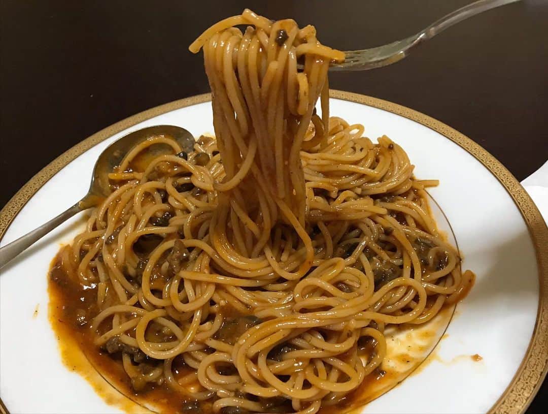 スネオヘアーさんのインスタグラム写真 - (スネオヘアーInstagram)「#スネオヘアー #家飯 #昼飯 #スパゲティ #ナポリタン #茄子とひき肉 #喫茶ナポリ #喫茶メニュー #国道沿いの喫茶店 #コロナ退散 #suneohair #たいらのおやま食堂」6月5日 16時39分 - suneohairofficial