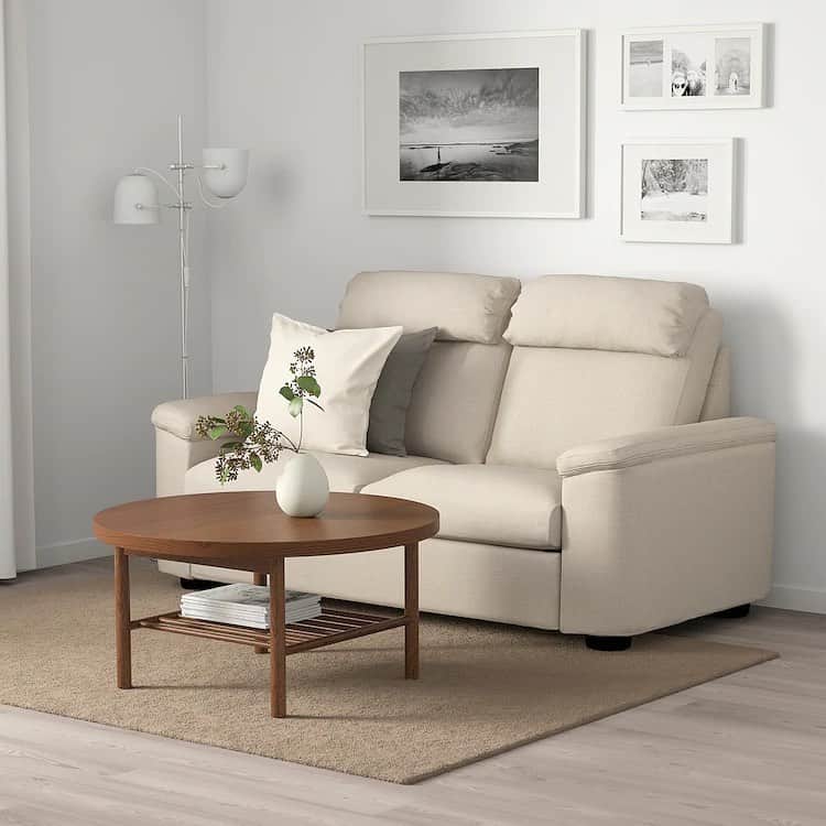 IKEA JAPANさんのインスタグラム写真 - (IKEA JAPANInstagram)「家でくつろいで過ごす時間に、とても大切なソファ🛋﻿ イケアにはワンルームにぴったりなものから、大人数で座れる大きなものまで、様々な家やライフスタイルにぴったりのソファをご用意しています。﻿ あなたなら、どのデザインにしますか？﻿ ﻿ もっと他のデザインを見たい方は、ぜひIKEAオンラインストアをチェックしてみてくださいね！﻿ ﻿ #IKEA #ikeajapan #イケア #ソファ #インテリア」6月5日 17時04分 - ikeajapan