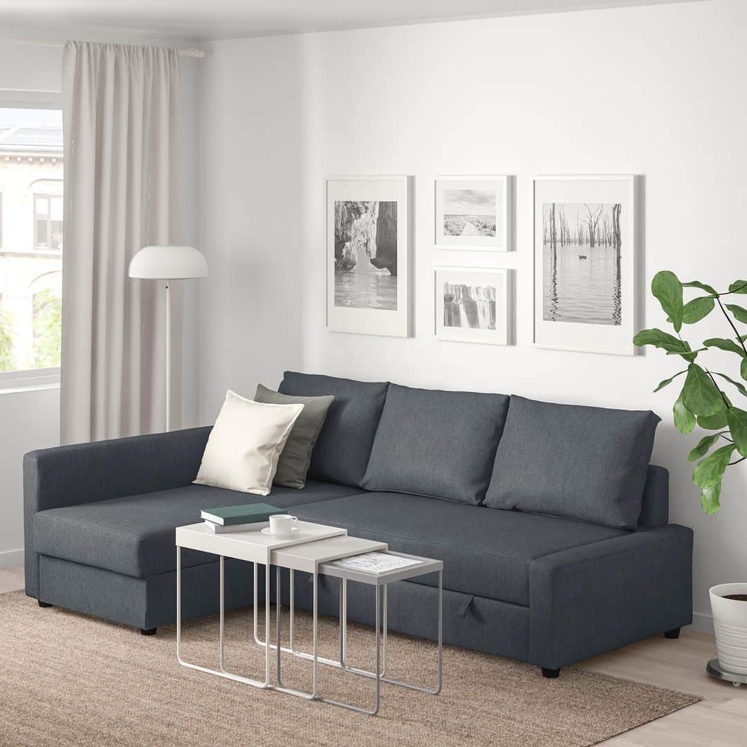 IKEA JAPANさんのインスタグラム写真 - (IKEA JAPANInstagram)「家でくつろいで過ごす時間に、とても大切なソファ🛋﻿ イケアにはワンルームにぴったりなものから、大人数で座れる大きなものまで、様々な家やライフスタイルにぴったりのソファをご用意しています。﻿ あなたなら、どのデザインにしますか？﻿ ﻿ もっと他のデザインを見たい方は、ぜひIKEAオンラインストアをチェックしてみてくださいね！﻿ ﻿ #IKEA #ikeajapan #イケア #ソファ #インテリア」6月5日 17時04分 - ikeajapan