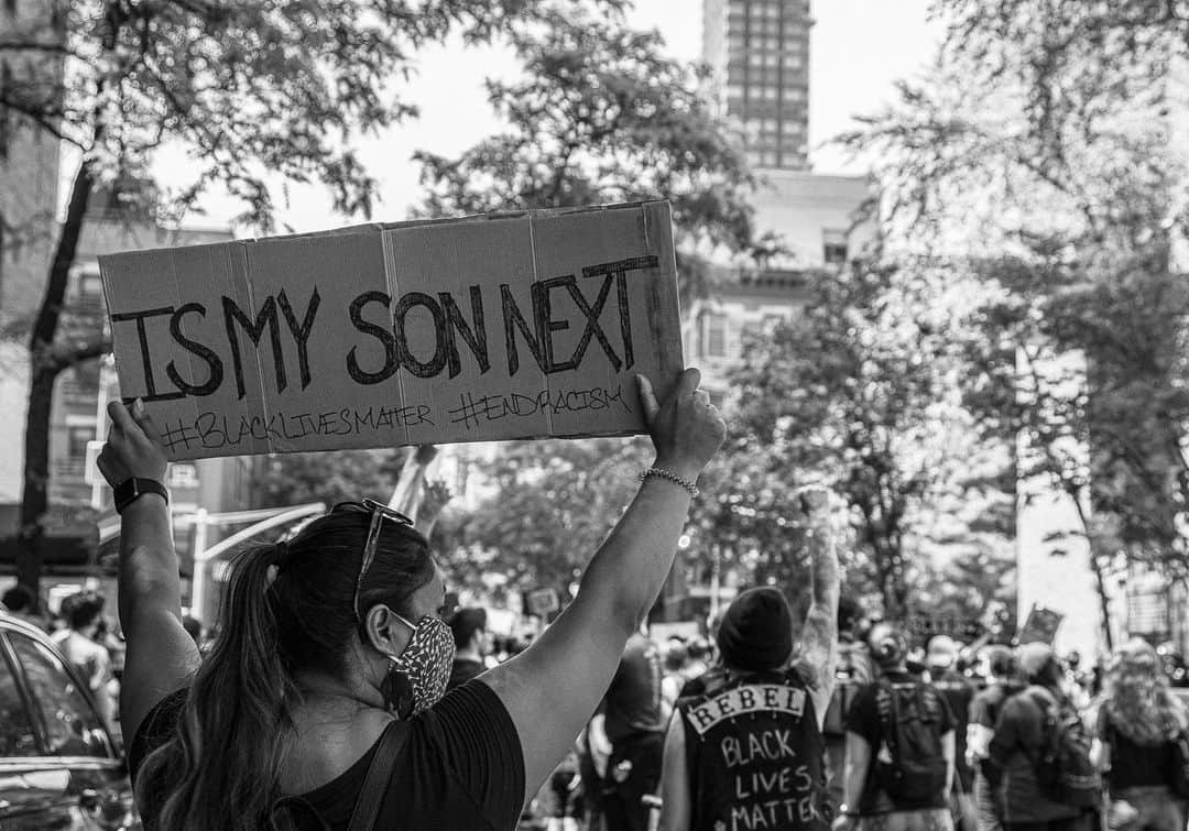 グラント・ガスティンさんのインスタグラム写真 - (グラント・ガスティンInstagram)「A few of my brothers pictures from a protest in NY today. #blacklivesmatter #defendblacklife #endwhitesilence 📸 @tylergust10」6月5日 8時42分 - grantgust