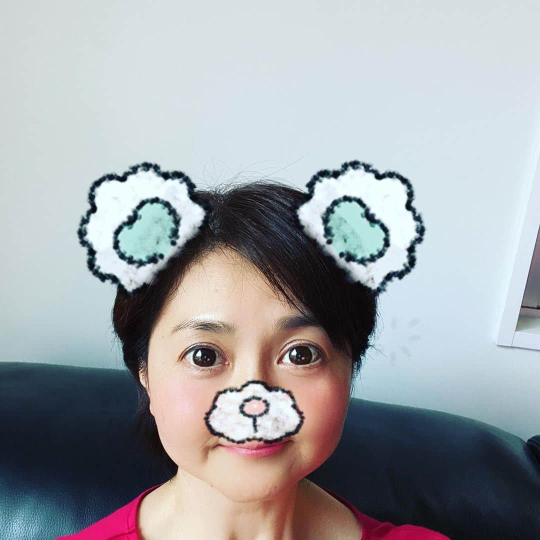 生稲晃子さんのインスタグラム写真 - (生稲晃子Instagram)「６月２日の、東海「スイッチ！」生放送の中で使用したお遊び写真です🤣 娘のはーちゃんに呆れられながら撮ってました‼️ 楽しいわ〜😆😆😆 #スイッチ！ #東海テレビ #東海テレビスイッチ #snow #snowで遊ぶ５０代 #生稲晃子」6月5日 9時46分 - akiko__ikuina