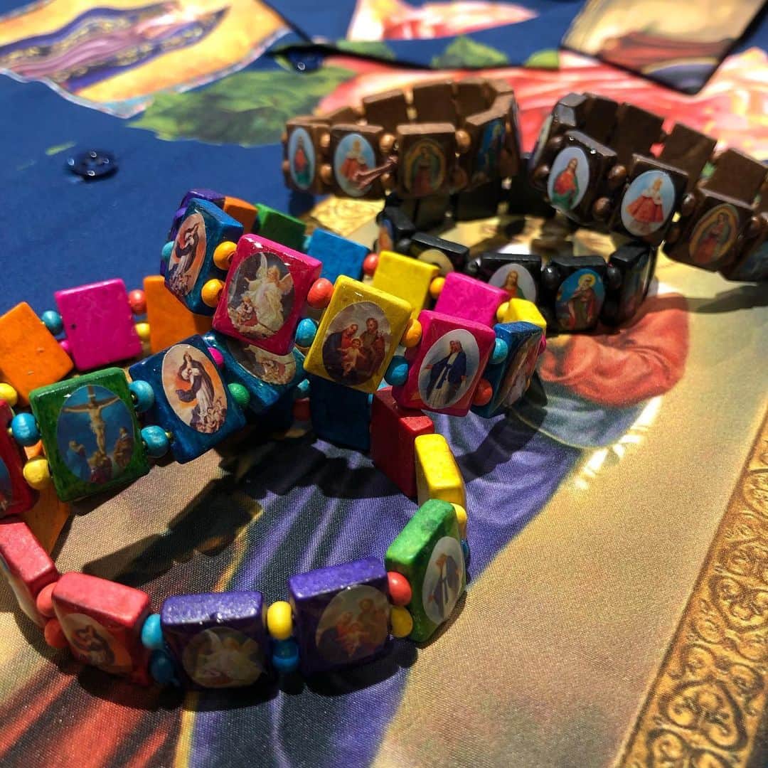 のインスタグラム：「💎BRACELET💎 . . 手首周りがさみしくなる夏、 ピッタリな小物類、多数取り揃えております💎💎💎 . . #growaround #growaroundyokohama #growaroundbayside」