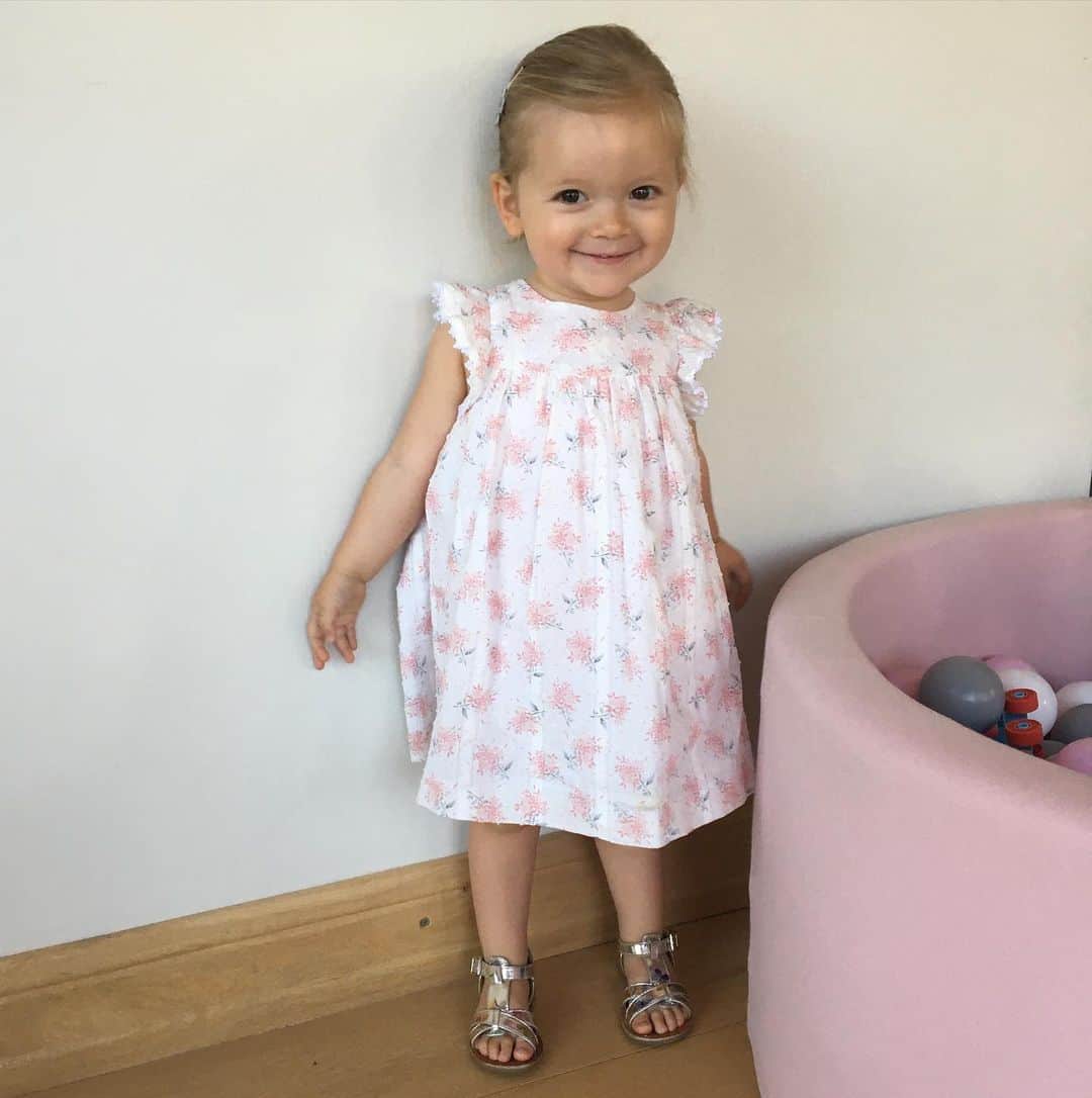 カート・バン・ダーレのインスタグラム：「Mijn lieve kleine prinses wordt 2 jaar vandaag! 💕💕💕」