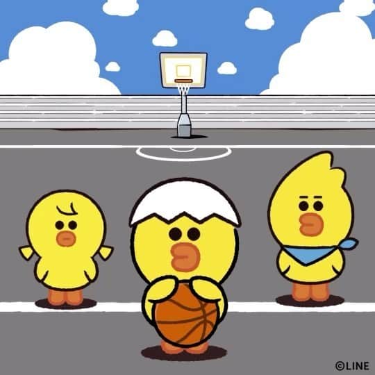 LINE FRIENDS_JPのインスタグラム：「ノールックシュートを決めるのは！？🏀 ​ #バスケ #バスケットボール #ノールックシュート #サリー #エリー #ルイ #サリーフレンズ #SALLY #ELLY #LOUIE #SALLYFRIENDS #LINEFRIENDS」