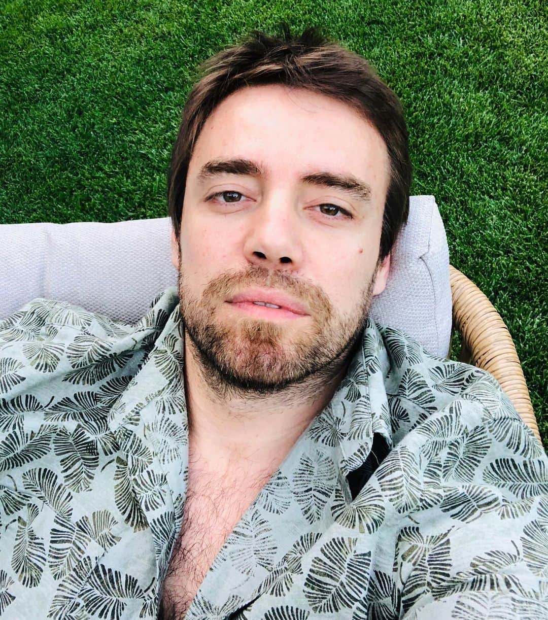 muratdalkilicのインスタグラム：「Yazlık gömleği giydik thanks🌞」