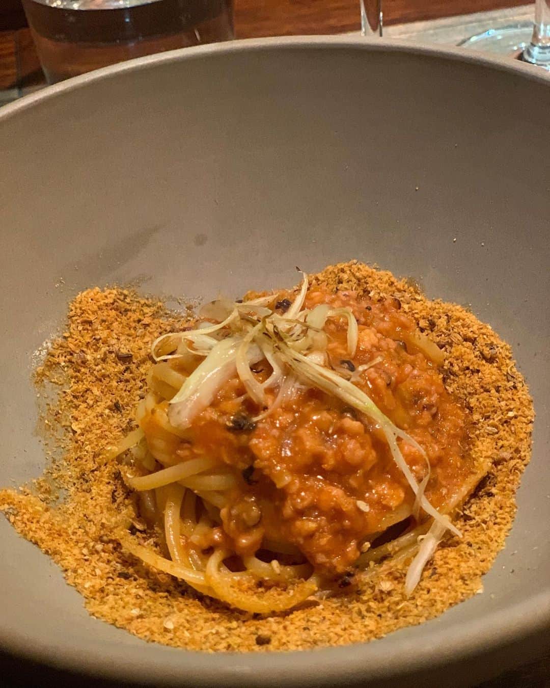 黒沢祐子さんのインスタグラム写真 - (黒沢祐子Instagram)「・ ・ やっぱりレストランていい🍽  take outでお世話になっていたセルサルサーレ @masahirohamaguchi  本営業になったら行きたいと思っていて 早々に願いが叶った  とにかく シェフやスタッフさんの動き、楽しみながら営業していいて、料理愛とお客様愛を感じる美味しくて幸せなdinnerを大好きなふたりと  わたしもいろんな意味で、まだまだ頑張らなくちゃ と思わせてくれたそんな時間に感謝🙏🏻 ・ ・ #life #restaurant #セルサルサーレ #ありがとうございました #幸せ過ぎて寝落ちした😂 #ヤバイ身体痛い #見上げた月が美しかった　#今日は満月かな🌕 #リアルフラワーロック　#🌻」6月6日 1時41分 - yukowedding