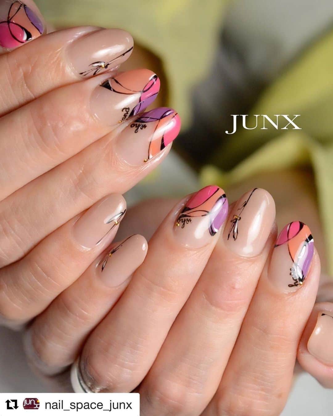 のインスタグラム：「#Repost @nail_space_junx with @get_repost ・・・ プッチ♡  可愛❤️ #プッチ柄ネイル  @leafgel_premium 902.21.803.603.01.02 #ネイリスト募集  #アイリスト募集 #神戸ネイル #leafgelpremium  #nail #nails #nailart #naildesign  #gelnails #gel#リーフジェル #リーフジェルプレミアム  #leafgel  #ネイル#ネイルデザイン #美甲#光療美甲#네일 #オトナネイル#フィルイン #ジュンクス #junx#nailspacejunx #小野市ネイルサロン  #神戸ネイルサロン  #佐藤淳子」