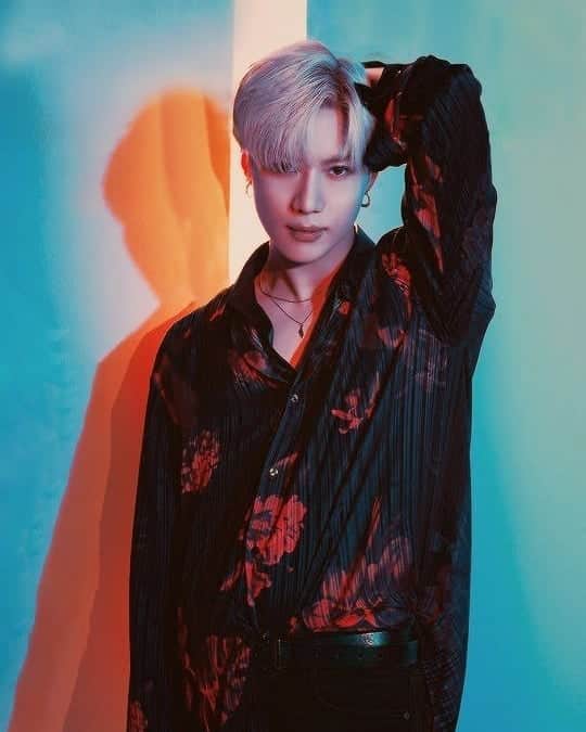 SHINeeのインスタグラム：「Taemin confirms his solo comeback next month.  On June 5, a representative of SM Entertainment confirmed to various media outlets that "SHINee's Taemin is currently preparing with aims to make a solo comeback in July. Taemin is planning to kick off a variety of unique solo activities starting in July, so please look forward to it." This will mark Taemin's first solo comeback in approximately a year and 5 months. Last year, Taemin greeted fans by promoting as a member of SM Entertainment's joint project group, SuperM.  Be on the lookout for even more updates on Taemin's solo return! . . Cr : allkpop #SHINee #Taemin - Admin A」