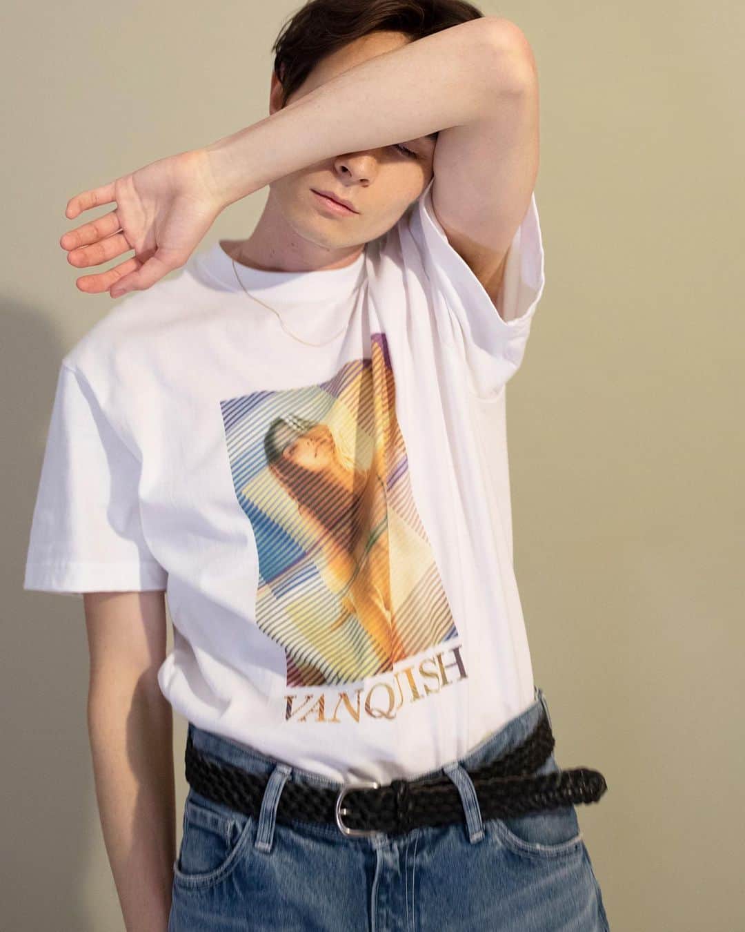 ヴァンキッシュのインスタグラム：「■ Stripe Girl PHOTO T-shirt[VGC1235] Color:White/Black Size:M/L/XL JPY 7,150 (tax included)  ㅤㅤㅤㅤㅤㅤㅤㅤㅤㅤㅤㅤㅤ Shop link bio！ ——————————————— ‪#VANQUISH #vanquishjp」