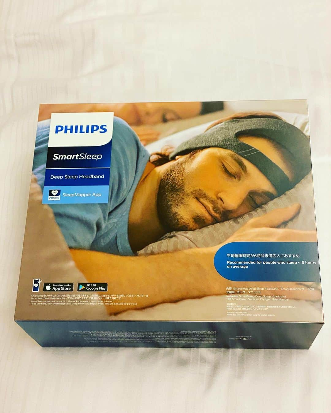 金子千尋さんのインスタグラム写真 - (金子千尋Instagram)「睡眠効率UPのためPHILIPS社からSmartSleepのサンプルを頂き使わせてもらってます！ 今使って1週間くらいです。 初日はさすがに気になりましたけど、2日目以降は特に違和感無く寝れてる感じがします！ 睡眠ブーストと言う時間が増えれば増えるほど深い眠りが長く出来ていると言うことなので、その時間を増やすために何が良いのか少しずつ試したりもしてます！ #SmartSleep #PHILIPS #睡眠ブースト . #寝る子は育つ #まだまだ成長期 #維持は後退 ． #眠たーい🍆」6月5日 18時27分 - kanekochihiro_official