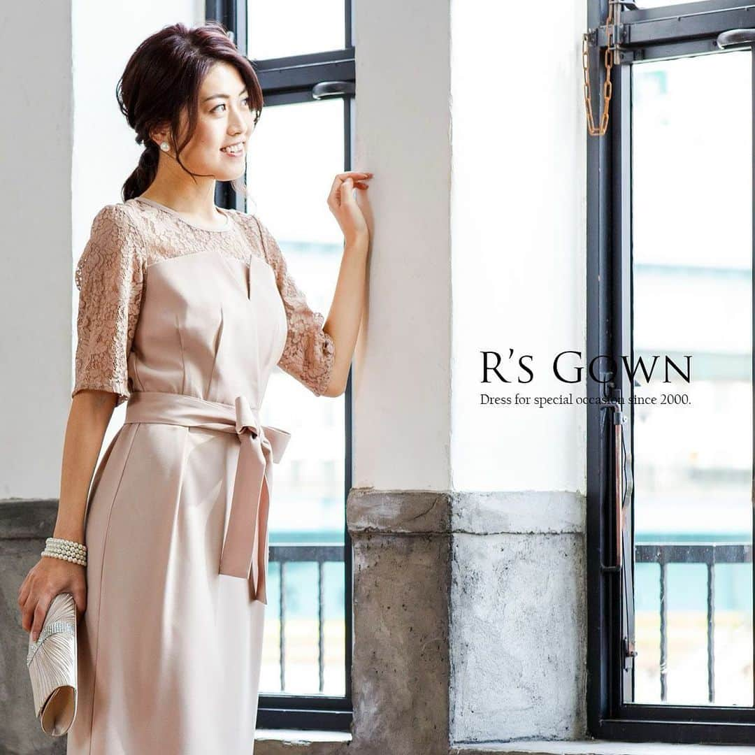 長澤佑香さんのインスタグラム写真 - (長澤佑香Instagram)「﻿ 【お知らせ】﻿ ﻿ ドレス専門店『R's Gown』さんでモデルを﻿ させて頂きました👗以前、別件のお仕事を﻿ していたら社長さんがスカウトして下さって﻿ 本当に素敵なご縁でした🥺✨﻿ ﻿ R's Gownさんのドレスはアメリカのドレス﻿ メーカーと提携していて、スタッフが現地で﻿ セレクト・直輸入しているだけあって、高級﻿ 感もあり、生地もしっかりしていて、素敵な﻿ ドレスばかりです！お世辞抜きで、周りの女﻿ の子達にオススメしたいお店💖﻿ 友人の結婚式、パーティ、衣装などに是非👠💕﻿ ﻿ #モデル #ドレス #パーティドレス #二次会﻿ #結婚式 #衣装 #ドレス通販 #高品質﻿ #dress #model #partydress #party」6月5日 19時21分 - ykngsw