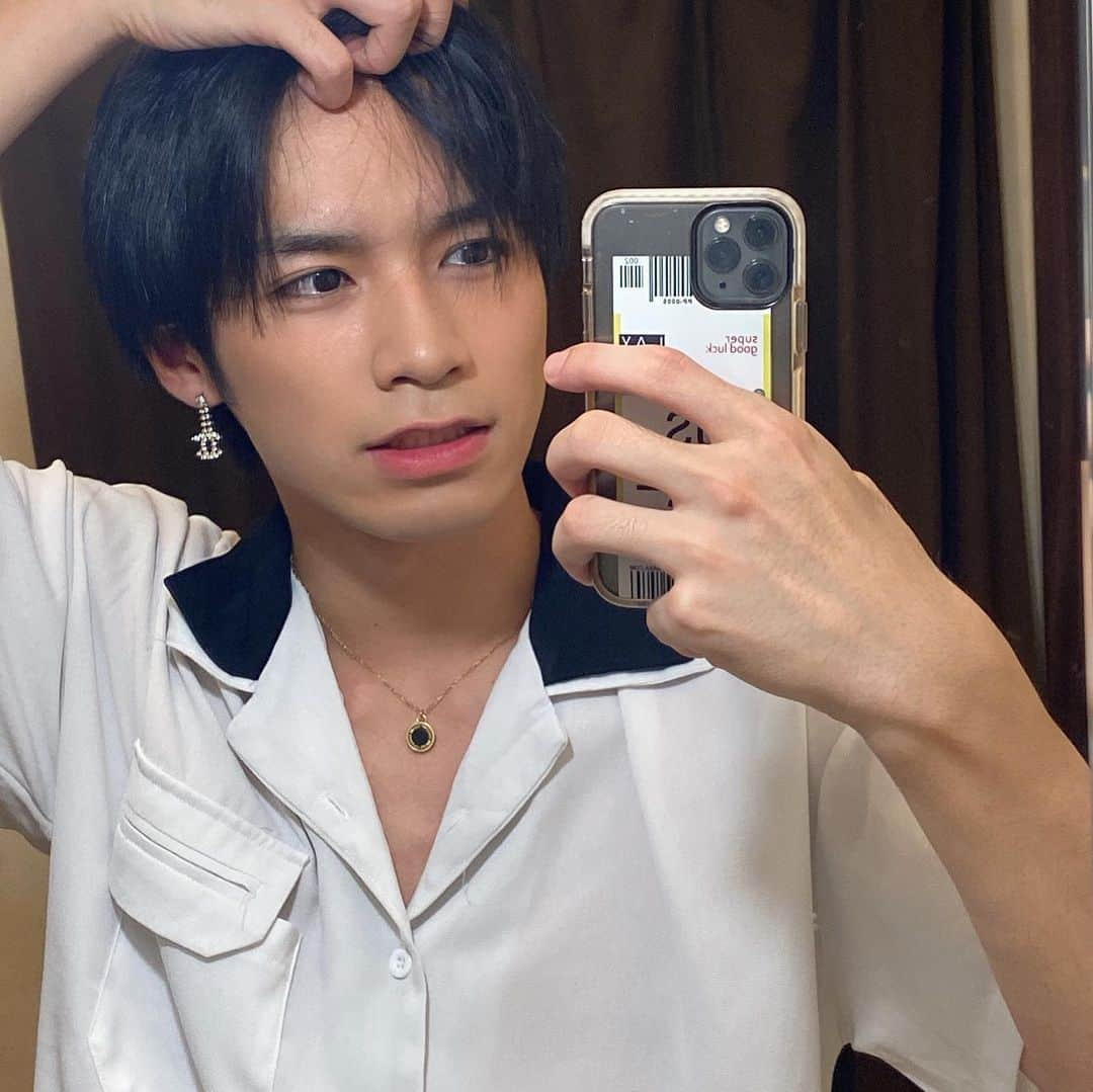 大谷悠哉さんのインスタグラム写真 - (大谷悠哉Instagram)「My hair has grown.😱 . . . 髪の毛伸びたな〜 . . .  #tiktok #tiktokjapan #followｍe #love  #loveyourself #instaguam  #fashion #Love #instagood 	#followme #selfie #instadaily  #instalike  #日本 #JAPAN #follow #fun #ハイファイヴ #ハイファイ #HiFive #おしゃれさんと繋がりたい #名古屋  #セクメン #セクラバ #ジャニヲタ」6月5日 19時34分 - s_410yuya