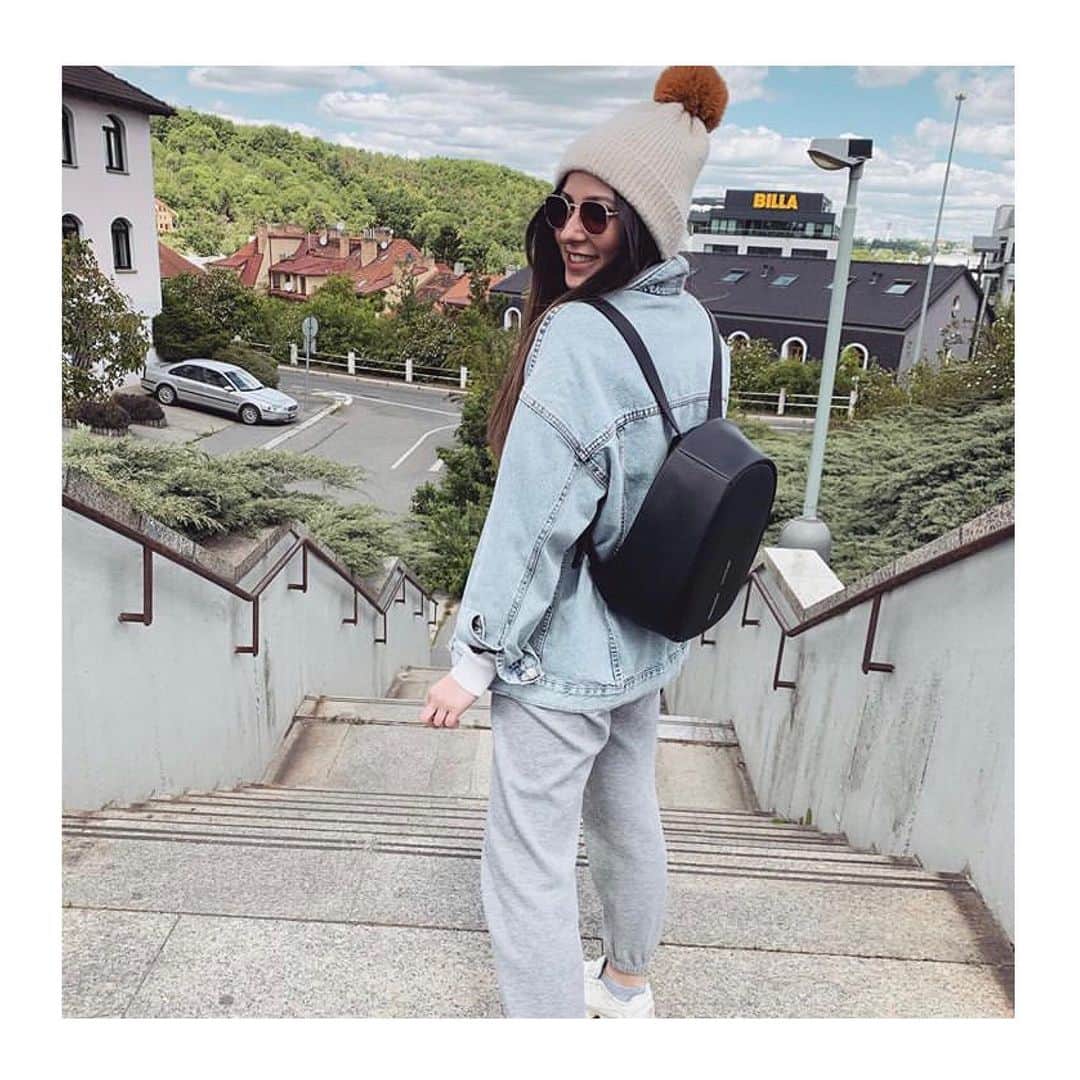 XD Designさんのインスタグラム写真 - (XD DesignInstagram)「@cchadar brings her Elle backpack along 😍 in #Prague ⠀⠀⠀⠀⠀⠀⠀⠀⠀ ⠀⠀⠀⠀⠀⠀⠀⠀⠀ ⠀⠀⠀⠀⠀⠀⠀⠀⠀ ⠀⠀⠀⠀⠀⠀⠀⠀⠀ ⠀⠀⠀⠀⠀⠀⠀⠀⠀ ⠀⠀⠀⠀⠀⠀⠀⠀⠀ ⠀⠀⠀⠀⠀⠀⠀⠀⠀ ⠀⠀⠀⠀⠀⠀⠀⠀⠀ ⠀⠀⠀⠀⠀⠀⠀⠀⠀ ⠀⠀⠀⠀⠀⠀⠀⠀⠀ ⠀⠀⠀⠀⠀⠀⠀⠀⠀ ⠀⠀⠀⠀⠀⠀⠀⠀⠀ ⠀⠀⠀⠀⠀⠀⠀⠀⠀ #MadeforModernNomads 🙌⠀⠀⠀⠀⠀⠀⠀⠀⠀ • • • #xddesign #bobbybackpack #ellefashion #xddesignbackstory #bobbyelle #xddesignbobby #antitheftbag  #antitheftbackpack #bestbackpack #travellifestyle #femmetravel #photooftheday #modernnomad #czechrepublic #digitalnomad #onthego #globelletravels #unumfam #womentravel #citylife #global_people」6月5日 20時02分 - xddesign