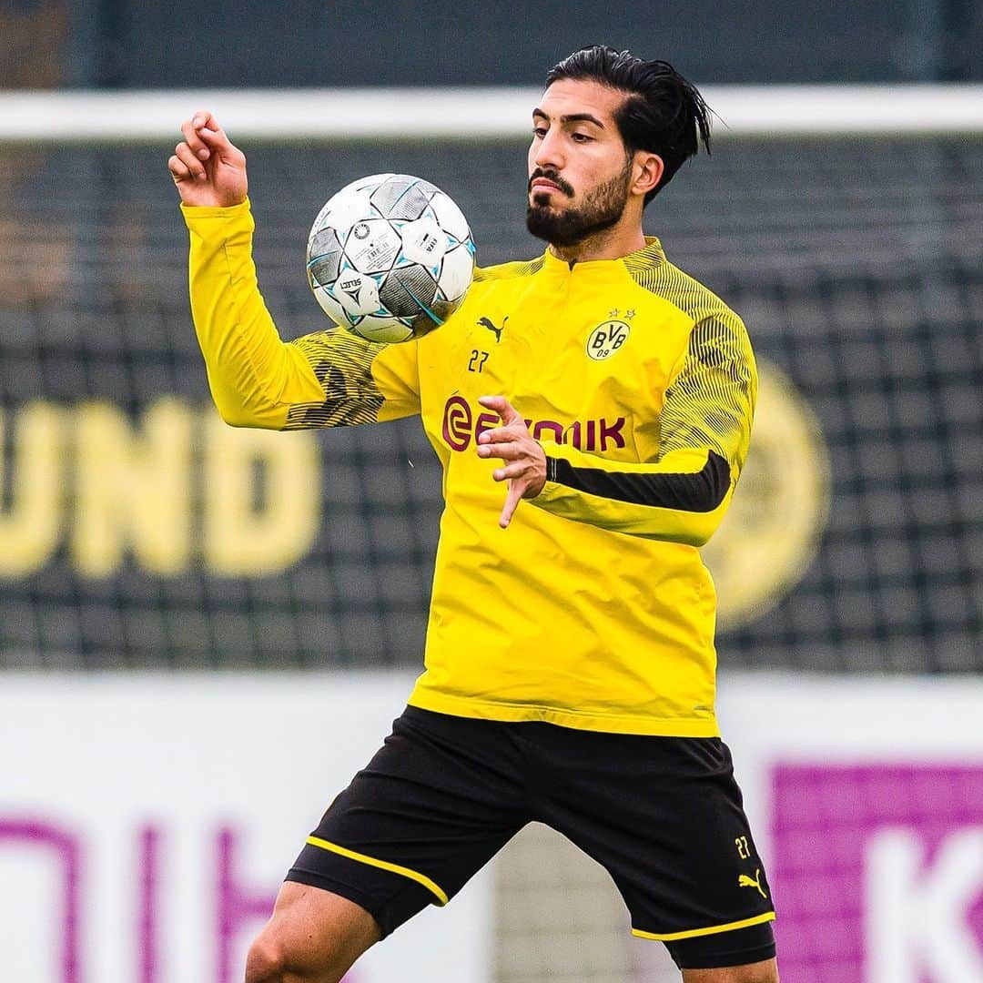 エムレ・カンのインスタグラム：「At one with the ball ⚽❤️ Ready for tomorrow's match with Hertha Berlin 💪 #weCan」