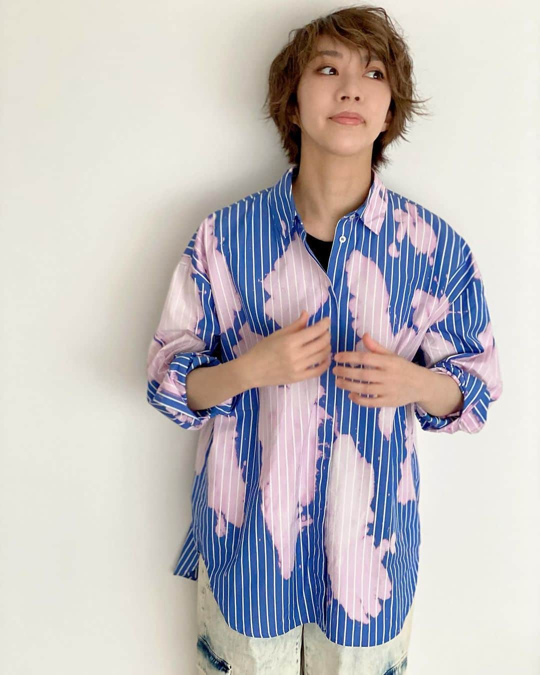 美弥るりかさんのインスタグラム写真 - (美弥るりかInstagram)「.﻿ .﻿ たまには私服も☺︎✨﻿ ﻿ #MSGM﻿ #髪が伸びてきた﻿よ #暑い日が続いているから﻿ #みんな体調気をつけてね ‼ ﻿ #美弥るりか﻿ #rurikamiya ︎﻿」6月5日 20時48分 - rurika_miya_official