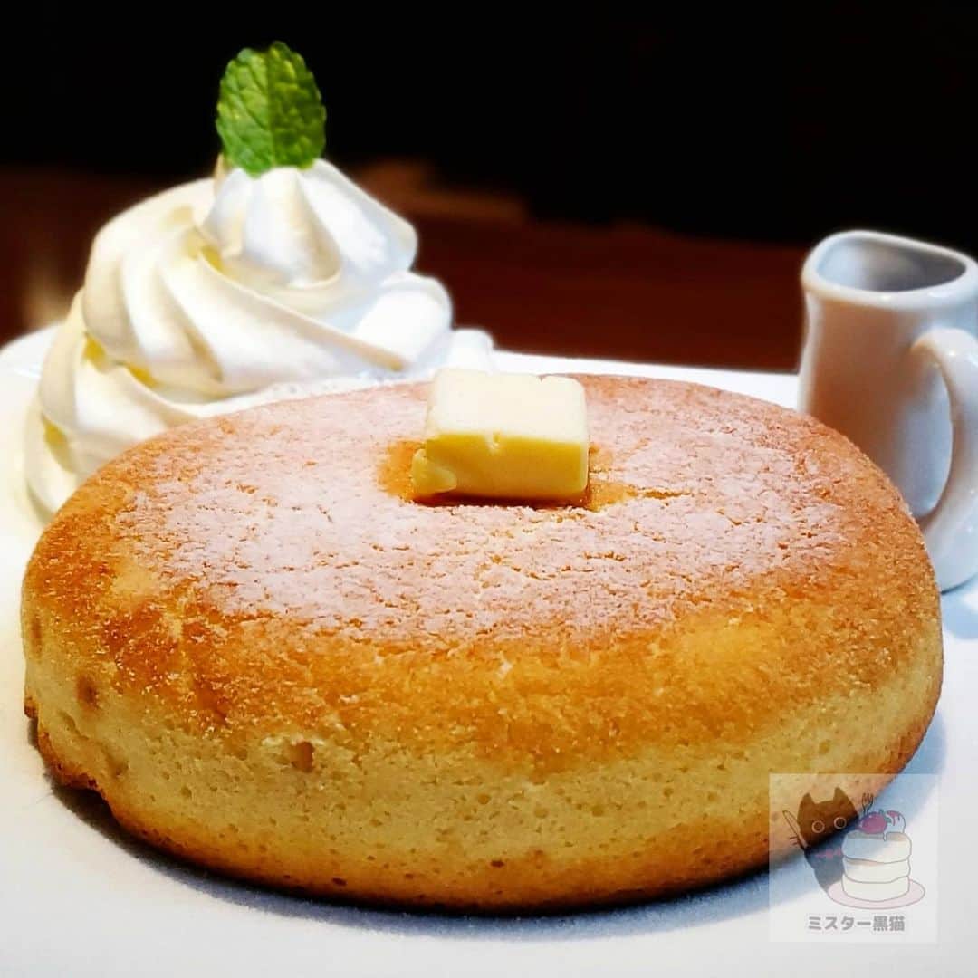 ミスター黒猫（黒猫仙人）のグルメインスタ