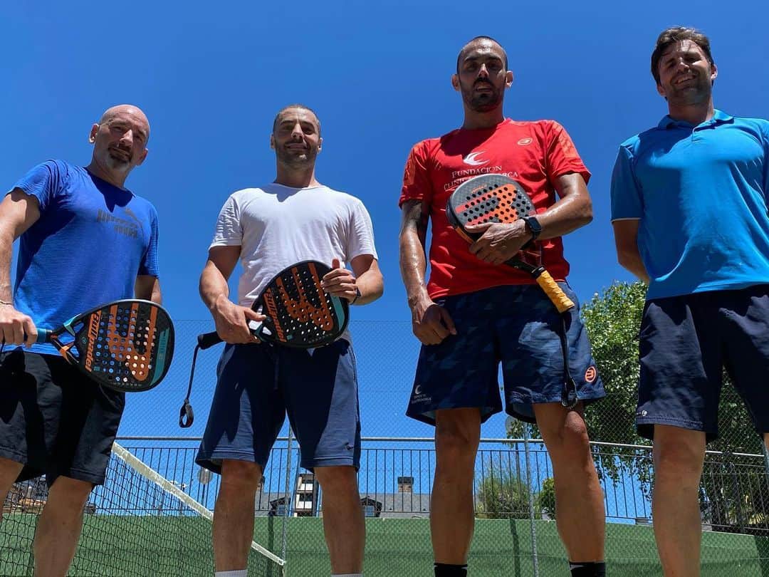ジョルディ・コディーナのインスタグラム：「🎾🎾🎾」
