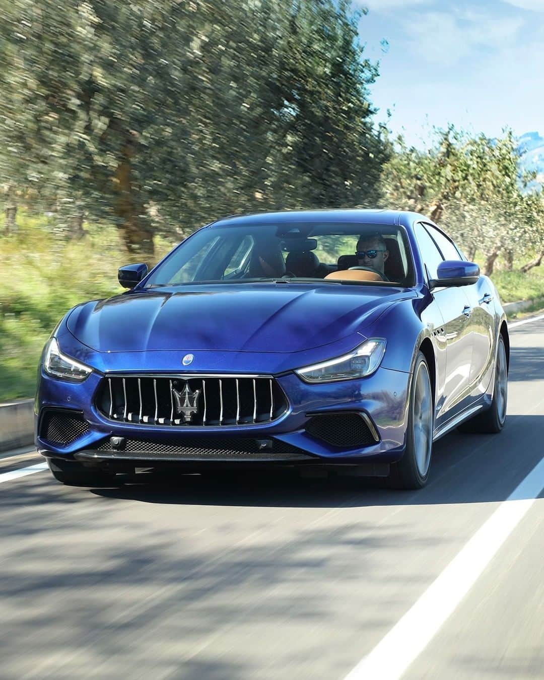 マセラティさんのインスタグラム写真 - (マセラティInstagram)「Your next journey in Blu Emozione. #Maserati #MaseratiGhibli」6月5日 21時58分 - maserati