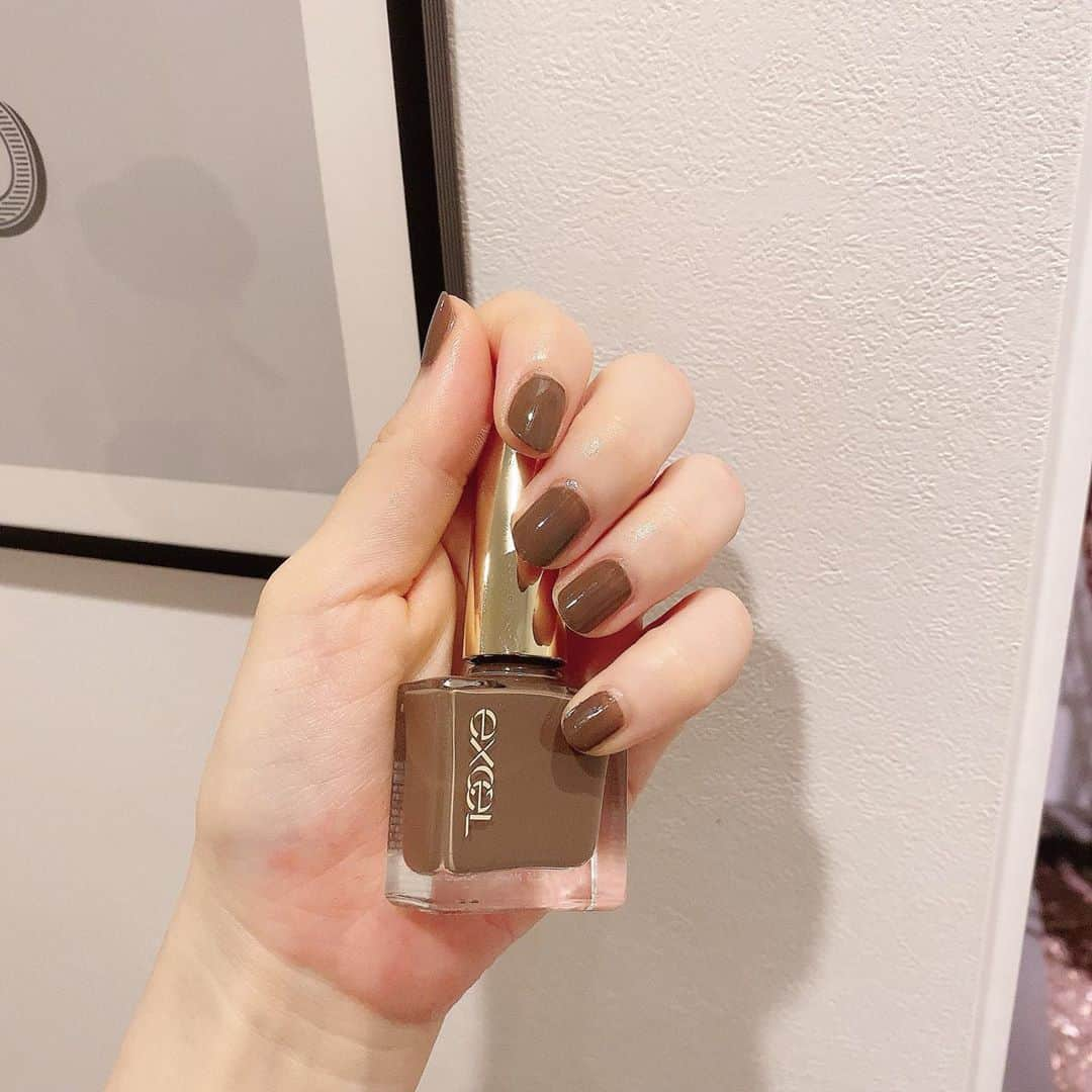 平有紀子さんのインスタグラム写真 - (平有紀子Instagram)「ネイル💅 . エクセルのマロングラッセというカラー。 美味しそうな名前♥️ . . #ハンドネイル #セルフネイル #自爪ネイル #エクセルネイル #マニキュア #nails #nailstagram」6月5日 22時00分 - yukikotaira