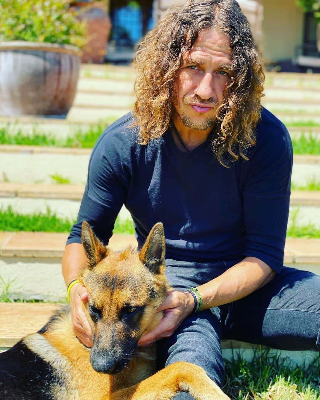 カルレス・プジョルさんのインスタグラム写真 - (カルレス・プジョルInstagram)「#simón🧡」6月5日 22時43分 - carles5puyol