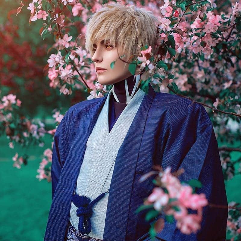 Gesha Petrovichのインスタグラム：「Recommend your fav movie🙏😔 🌸Flowers and Machines🤖 Genos / One Punch Man ワンパンマン Ph @fokken__greed 🌼 Re @timfr0st 🌸 Wig @geshacos Kimono @kyzzenish Subscribe for more on P❤️treon👆❤️」